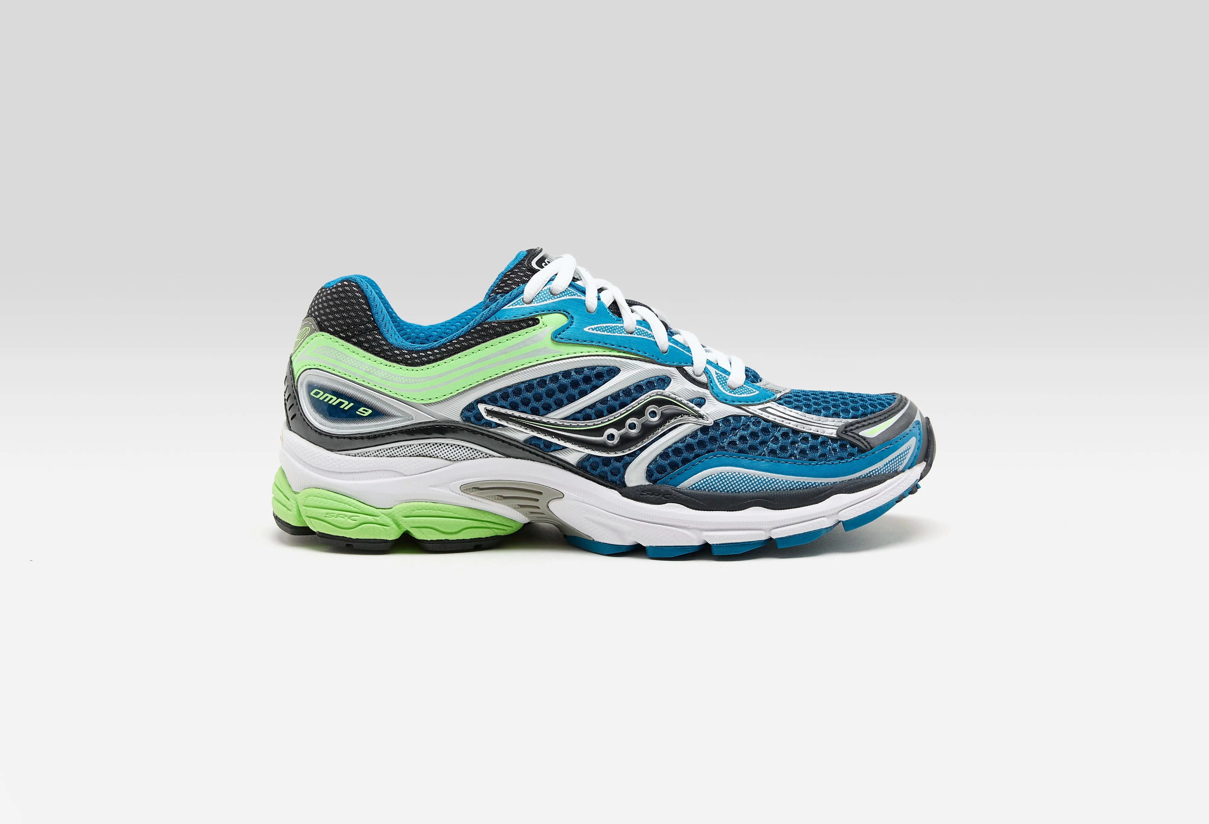 ProGrid Omni 9 for Women  (252 / W / BLUE) Superior support Smooth Feel
