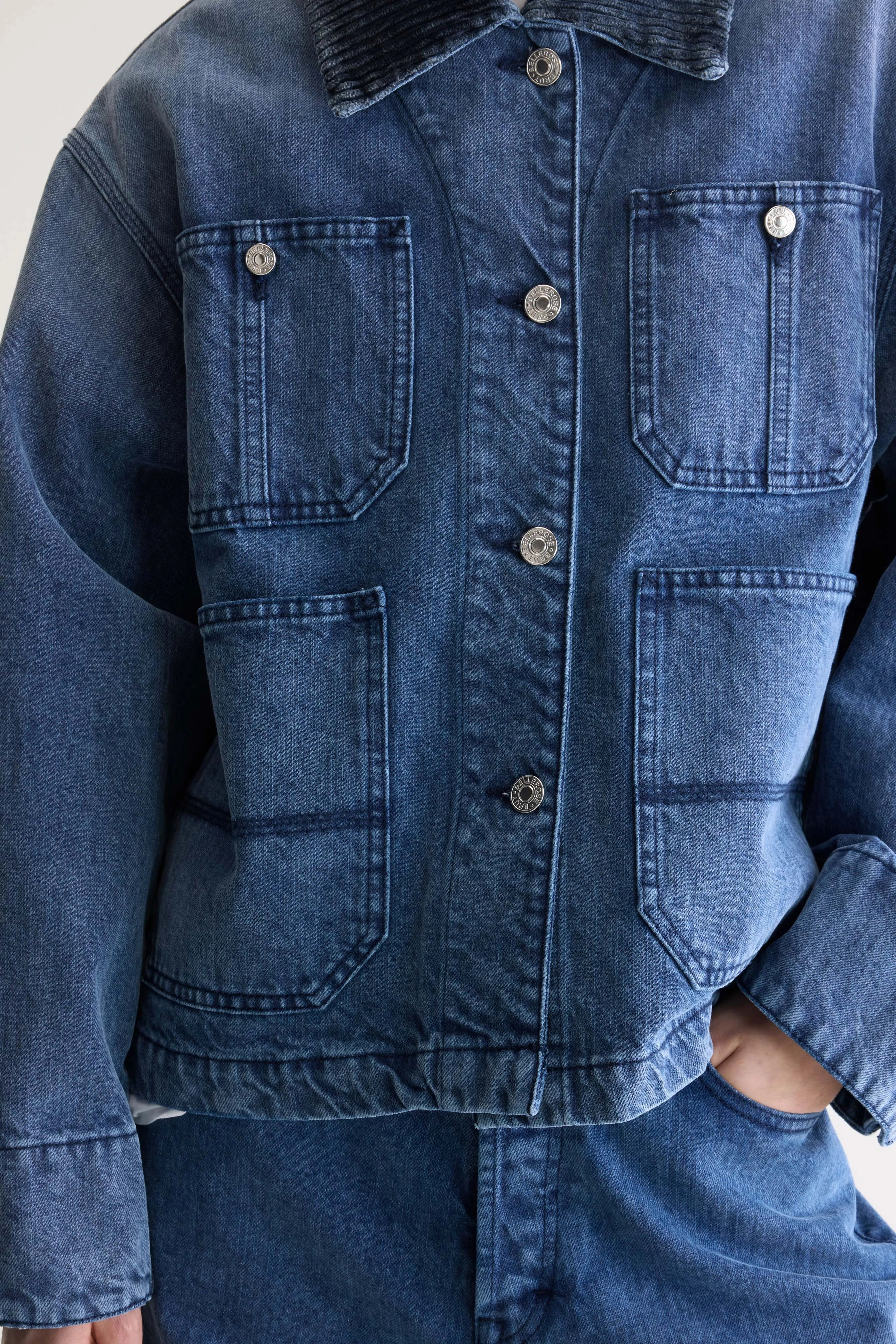 Street Comfort Fit Winter Outerwear Pila denim jacket (252 / W / BLUE SNOW)