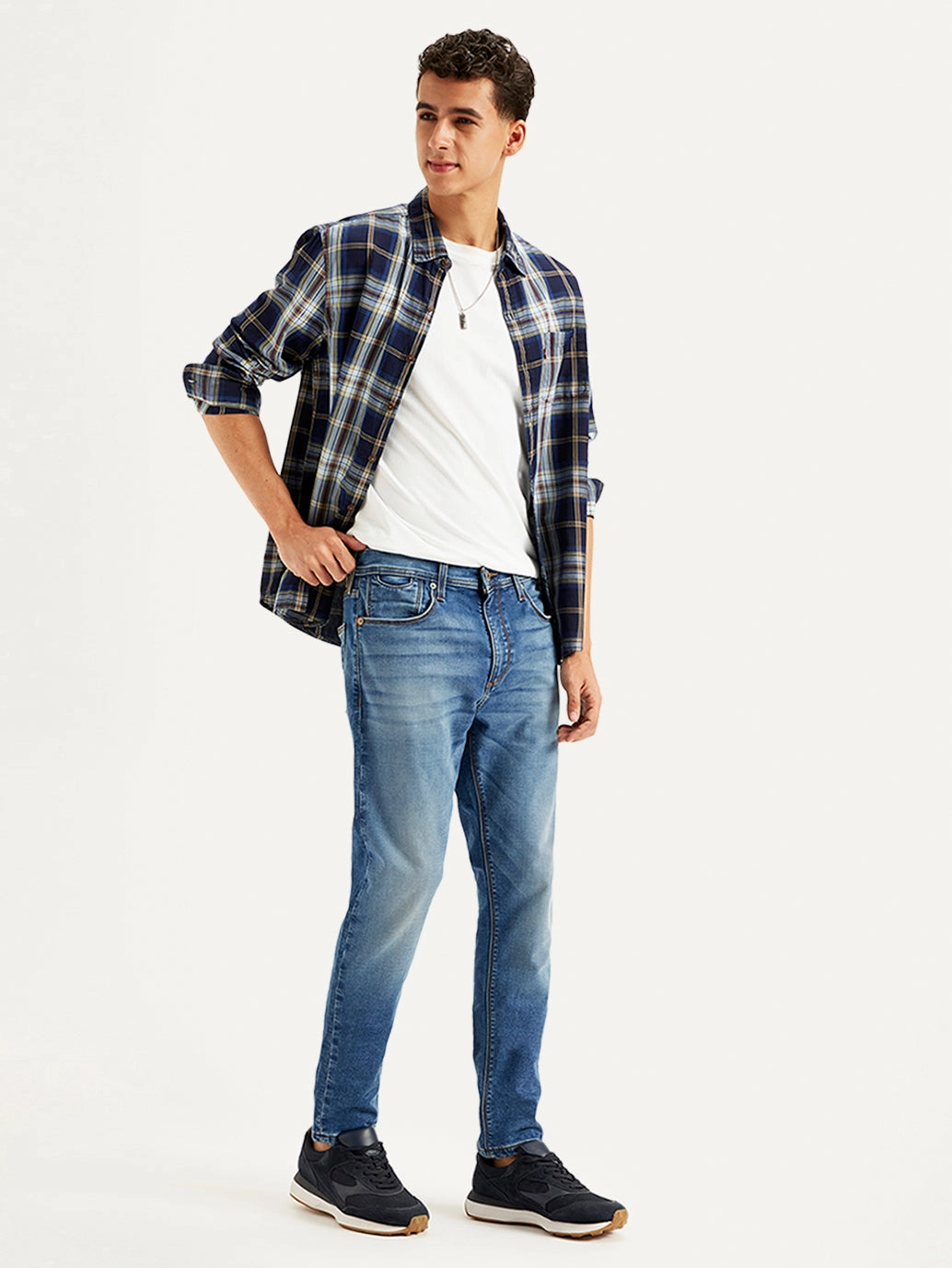 Men's 512 Blue Slim Tapered Fit Mid Rise Jeans Casual Wear