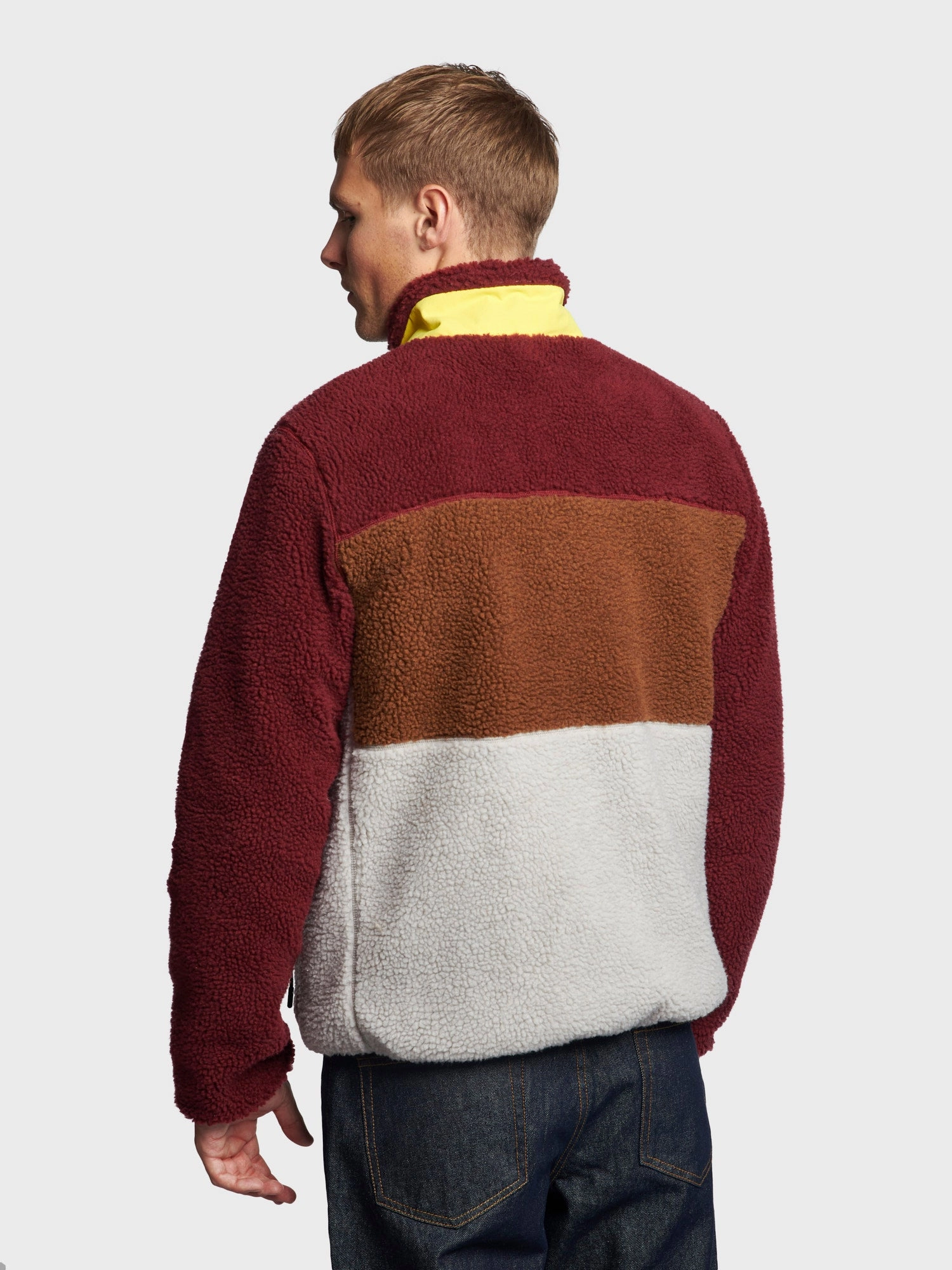 Warm Layers Seamless Knit Cuffs Mattawa Fleece Jacket in Zinfandel
