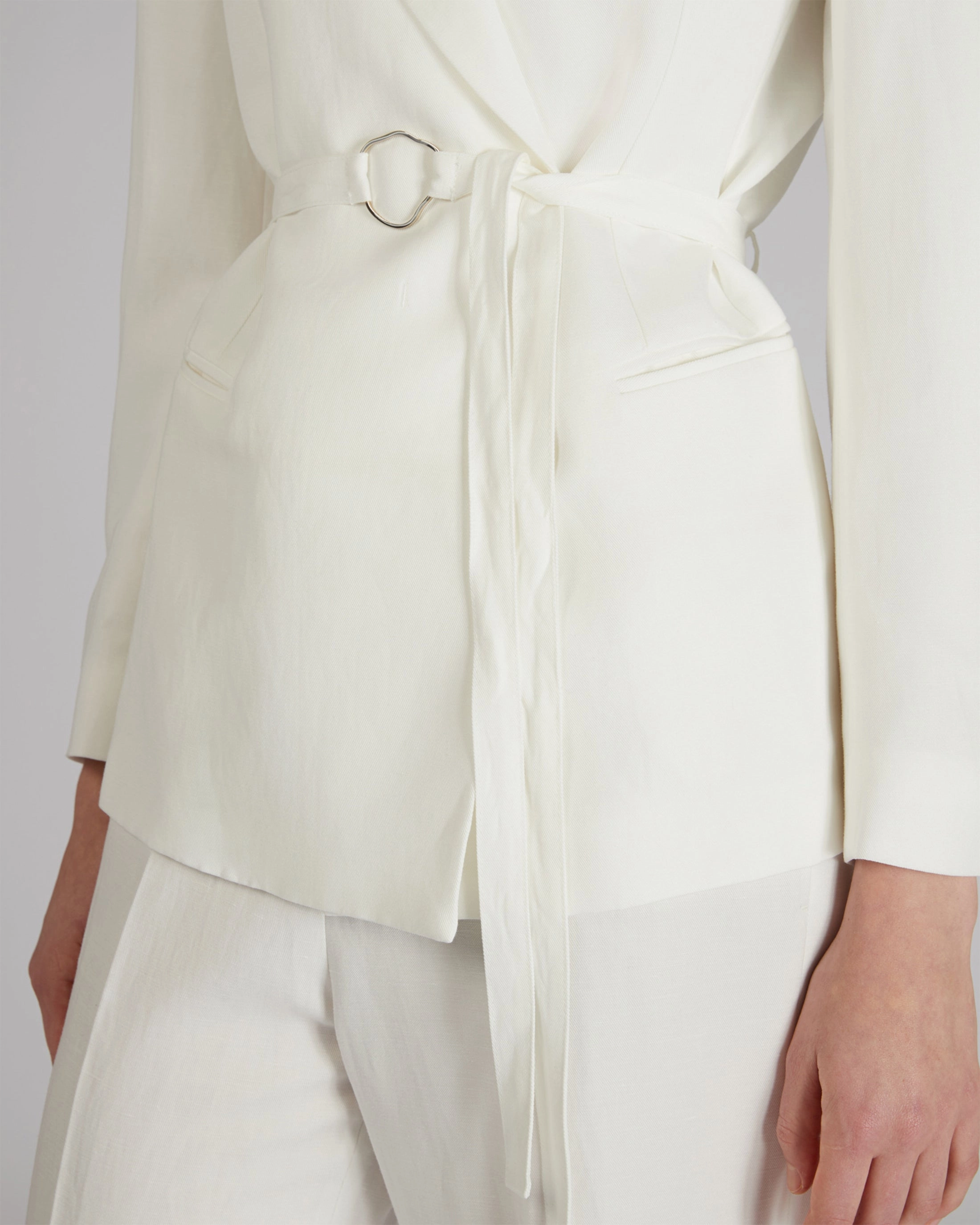 Jacket in lyocell and linen twill Adjustable Fit Design Modern Functional Design