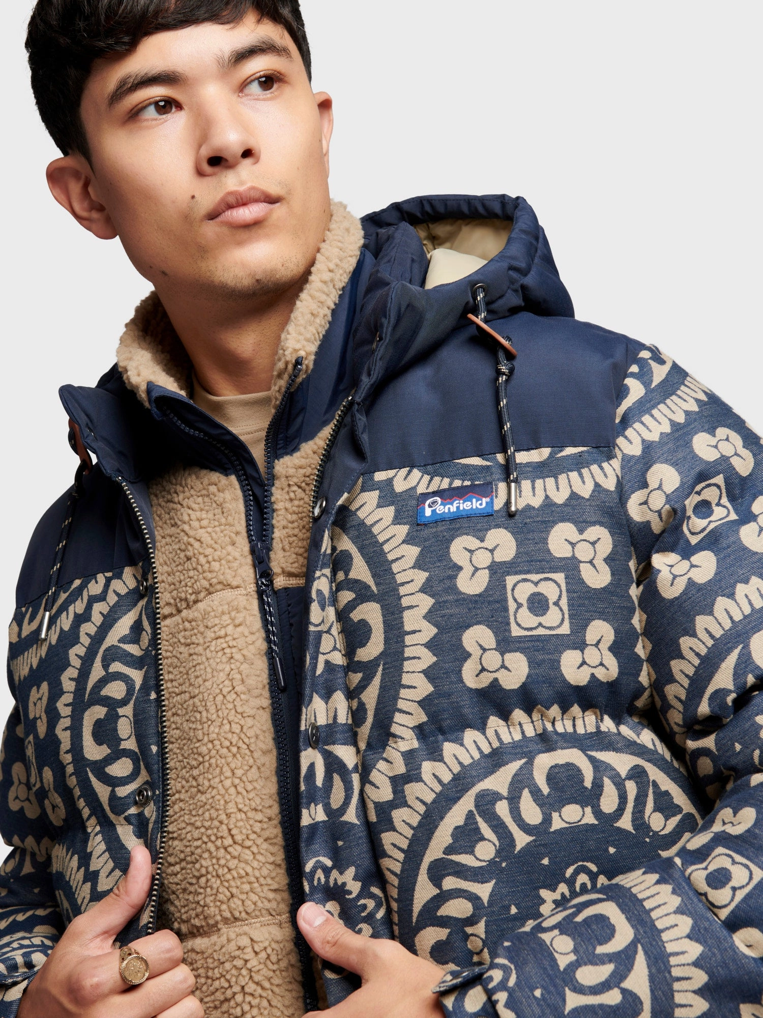 Quilted Interior Layer Temperature Regulating Membrane Jacquard Bowerbridge Jacket in Navy Blue