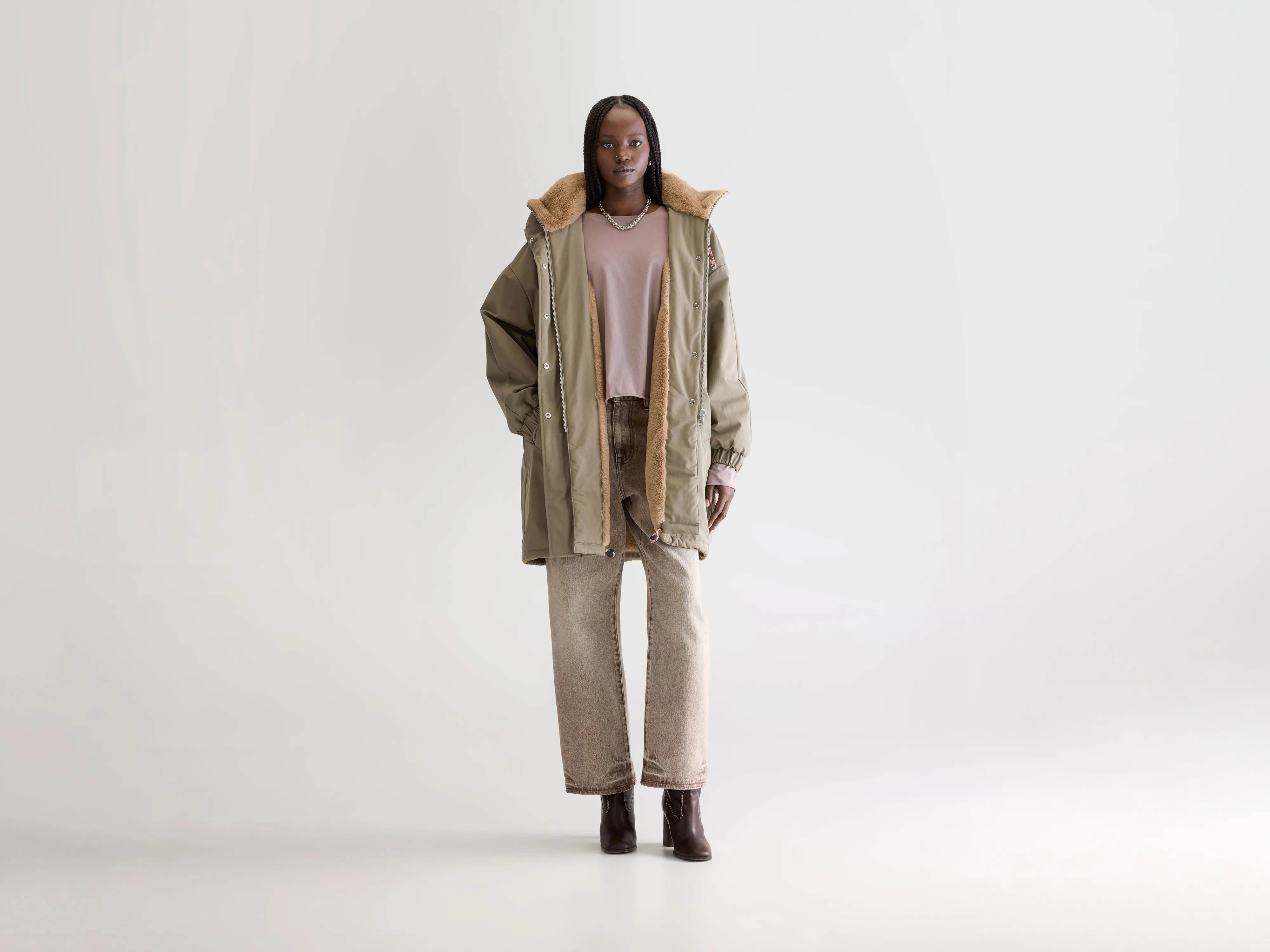 ErgonomicSleeveCut Cold Resist Jade duffle parka (252 / W / DUST)