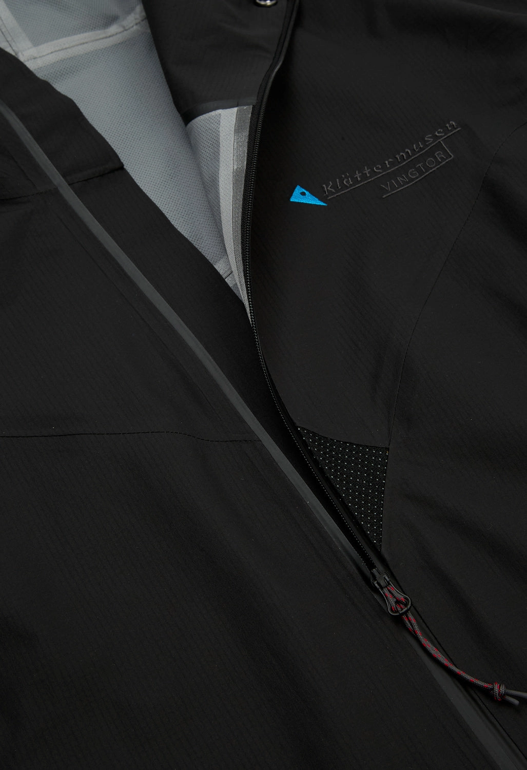Klattermusen Men's Vingtor Hood Jacket - Black Anti Pill Fabric Tech