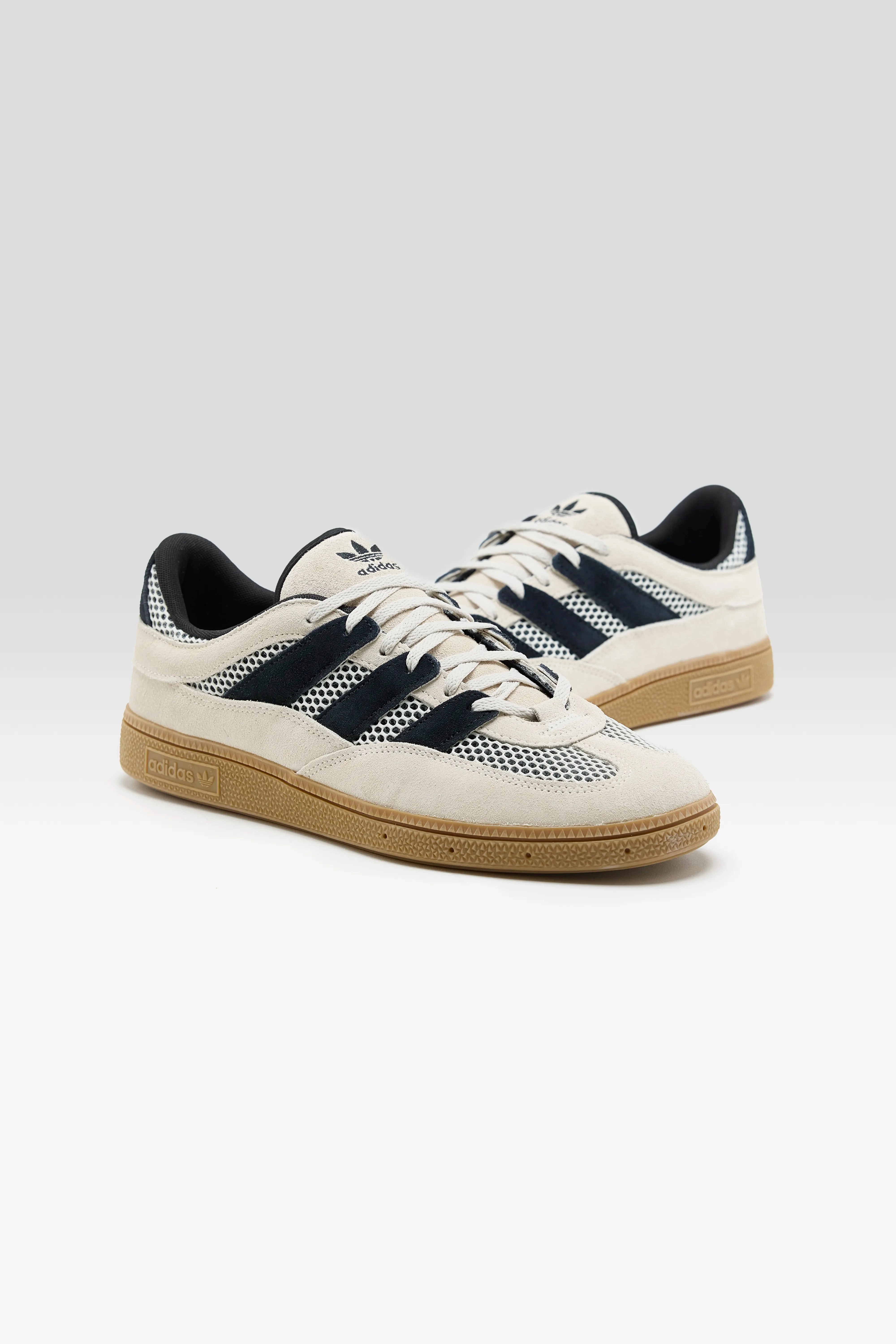 Quick Dry Liner Synthetic Finish Handball Spezial ST for Men  (252 / M / WHITE)
