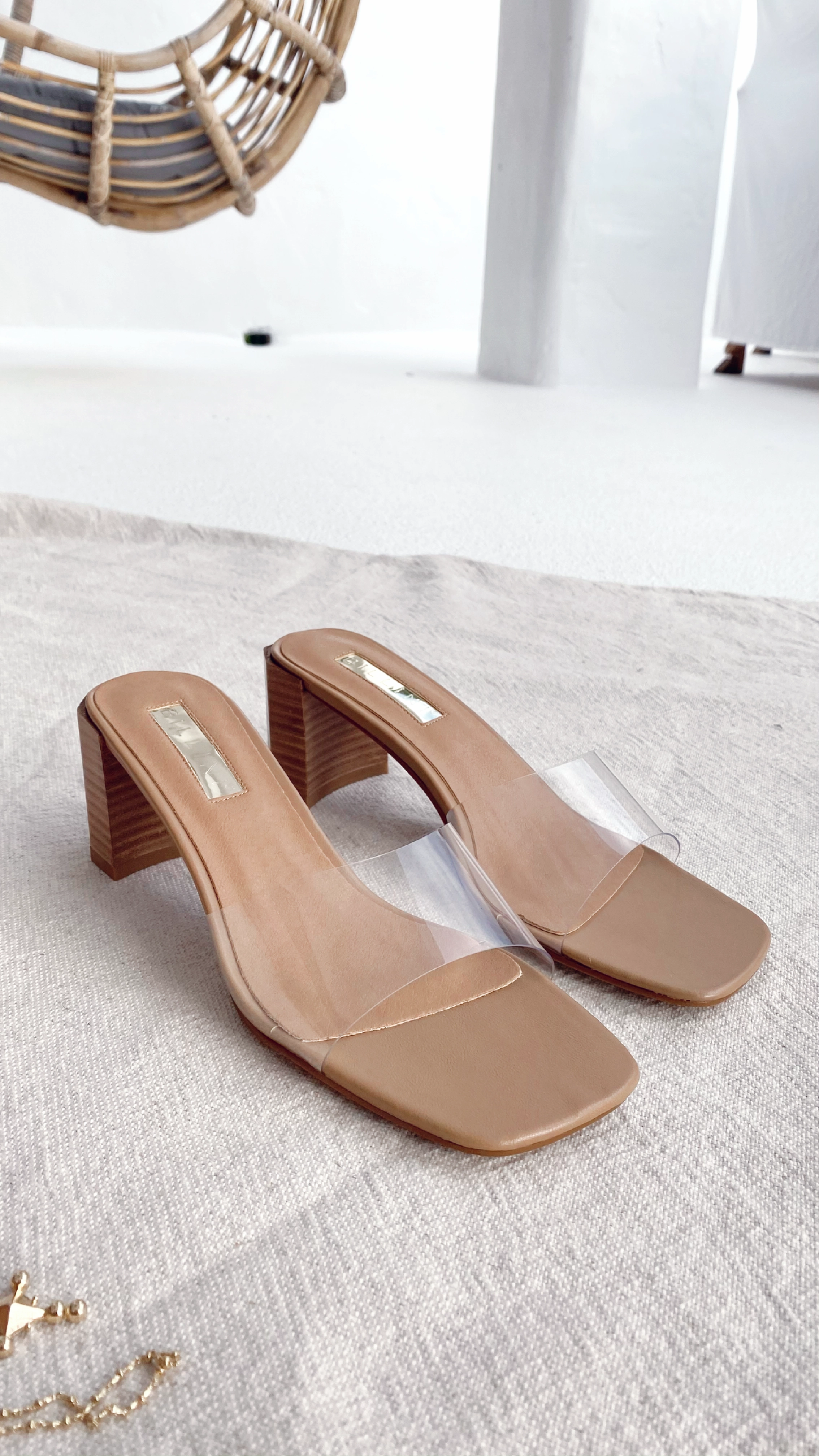 Lucy Heel - Clay/Clear Soft Interior Comfortable fit