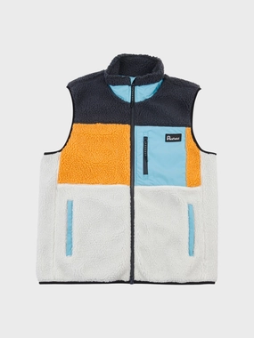 Mattawa Fleece Vest in Ebony Go Anywhere Wear