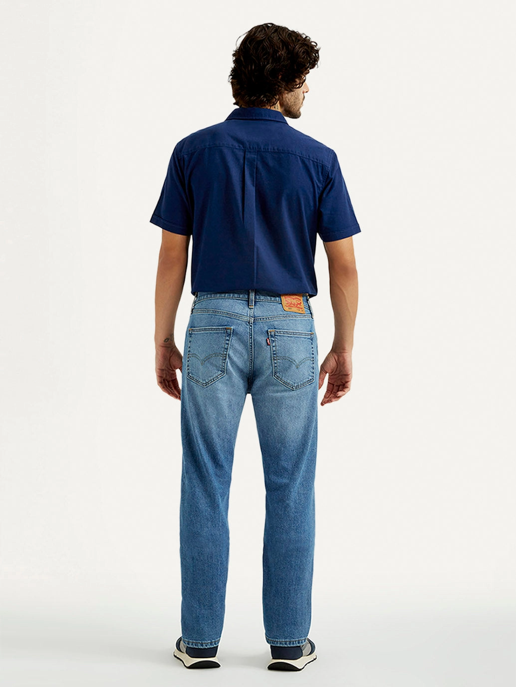 Modern Traveler Gear Sunny Vibes Smart Casual Classic Wear Men's 505 Med Indigo Straight Fit Mid Rise Jeans