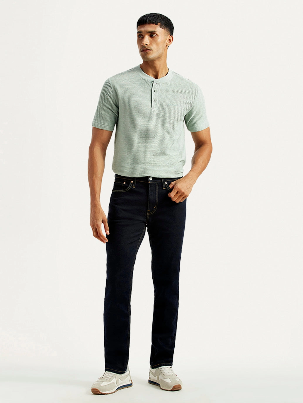 Seasonal piece Men's 511 Dark Indigo Slim Fit Mid Rise Jeans