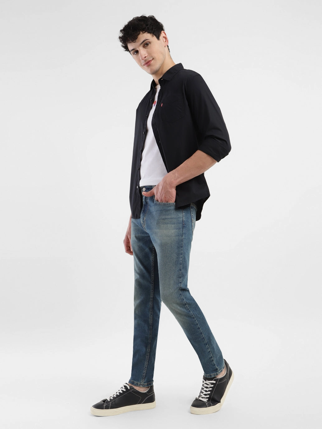 Blended Style Hypoallergenic Material Composition Men's 512 Blue Slim Tapered Fit Mid Rise Jeans