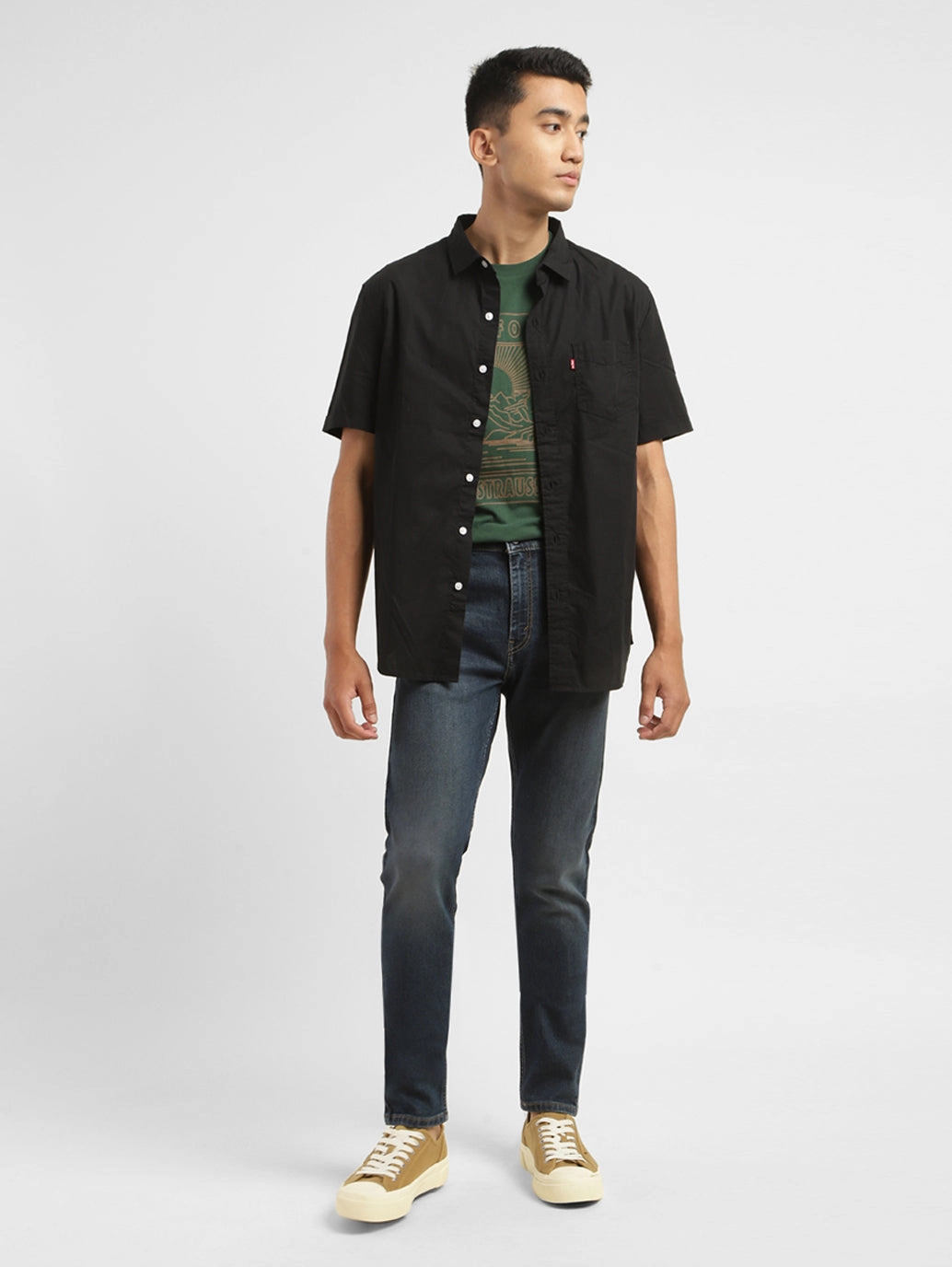 Travel Outfit Chill Outfit Date Night Brunch Outfit Night Out Men's 512 Blue Slim Tapered Fit Mid Rise Jeans
