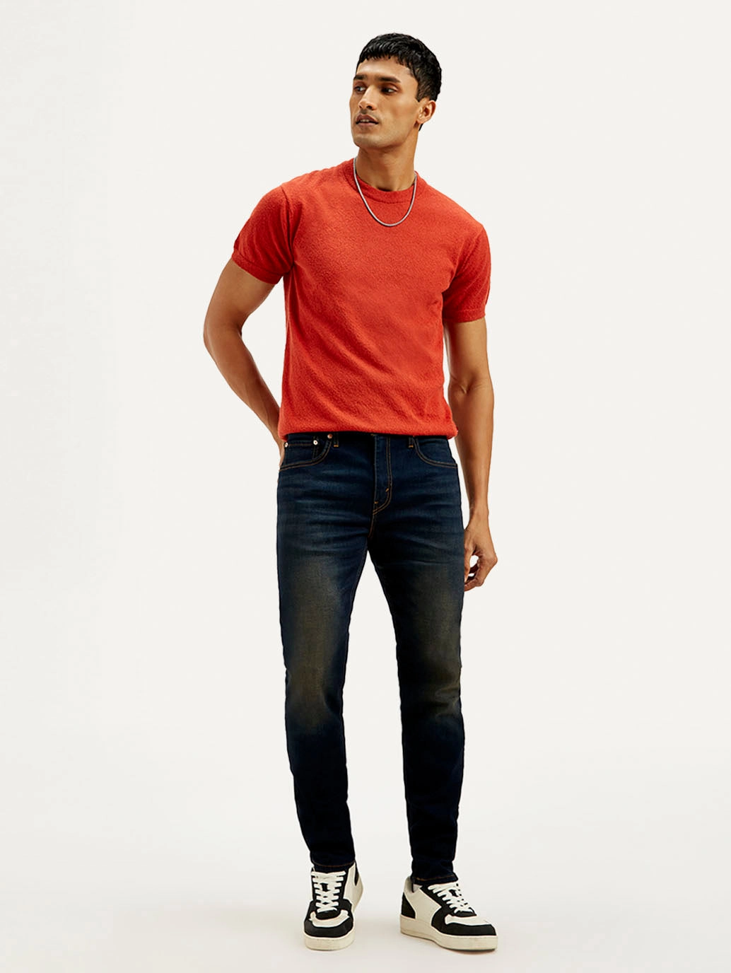 Minimalist Style Festival Outfit Loose Modern Earthy Men's 512 Navy Blue Slim Tapered Fit Mid Rise Jeans