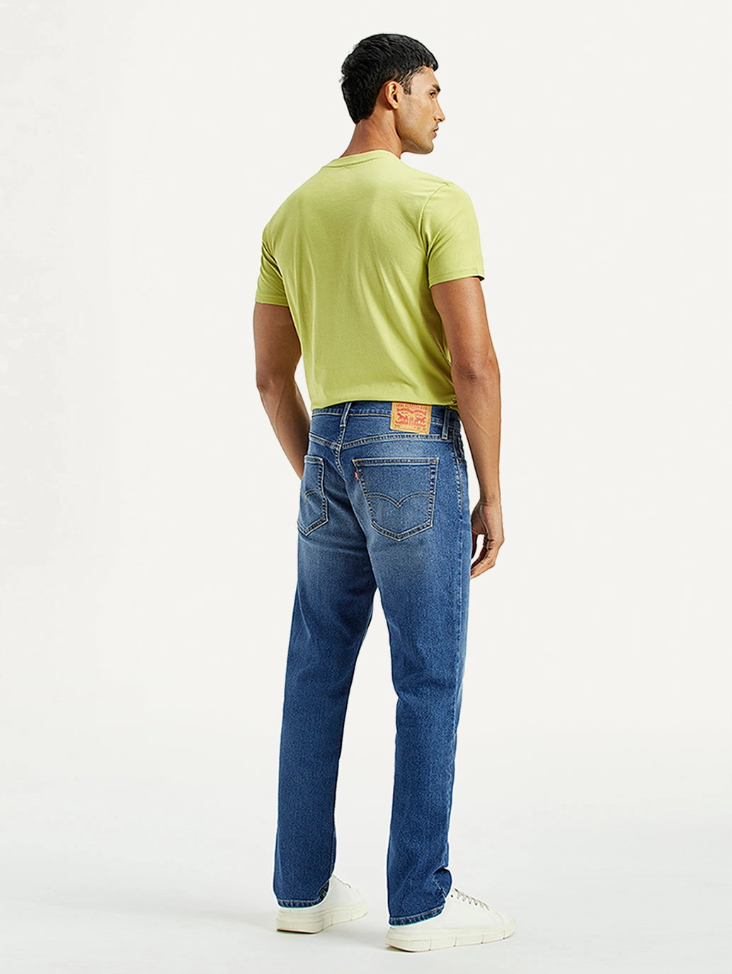 Modern Couple Look Smart Casual Neutral Men's 541 Indigo Athletic Tapered Fit Mid Rise Jeans