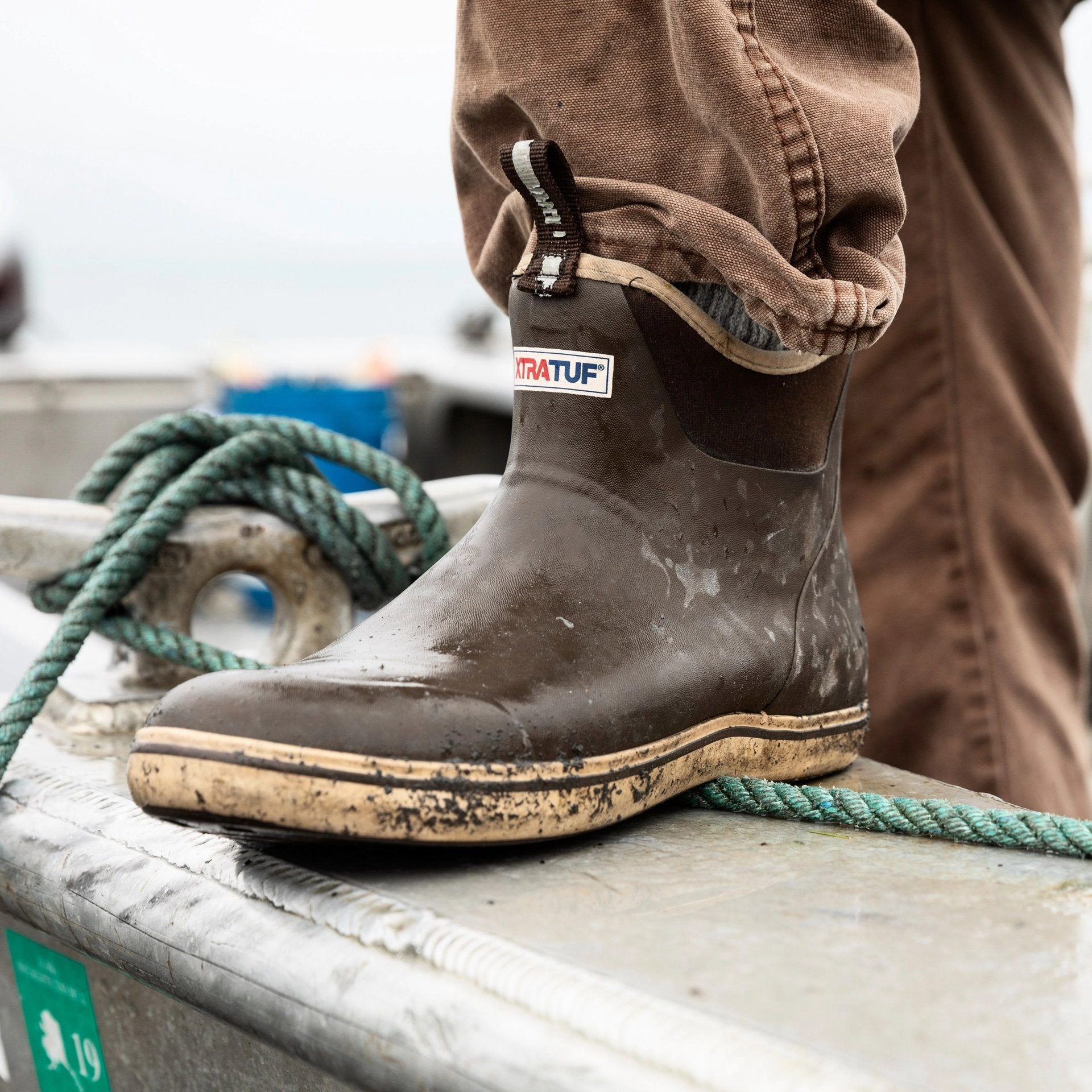 light texture Men's 6" Ankle Deck Boot