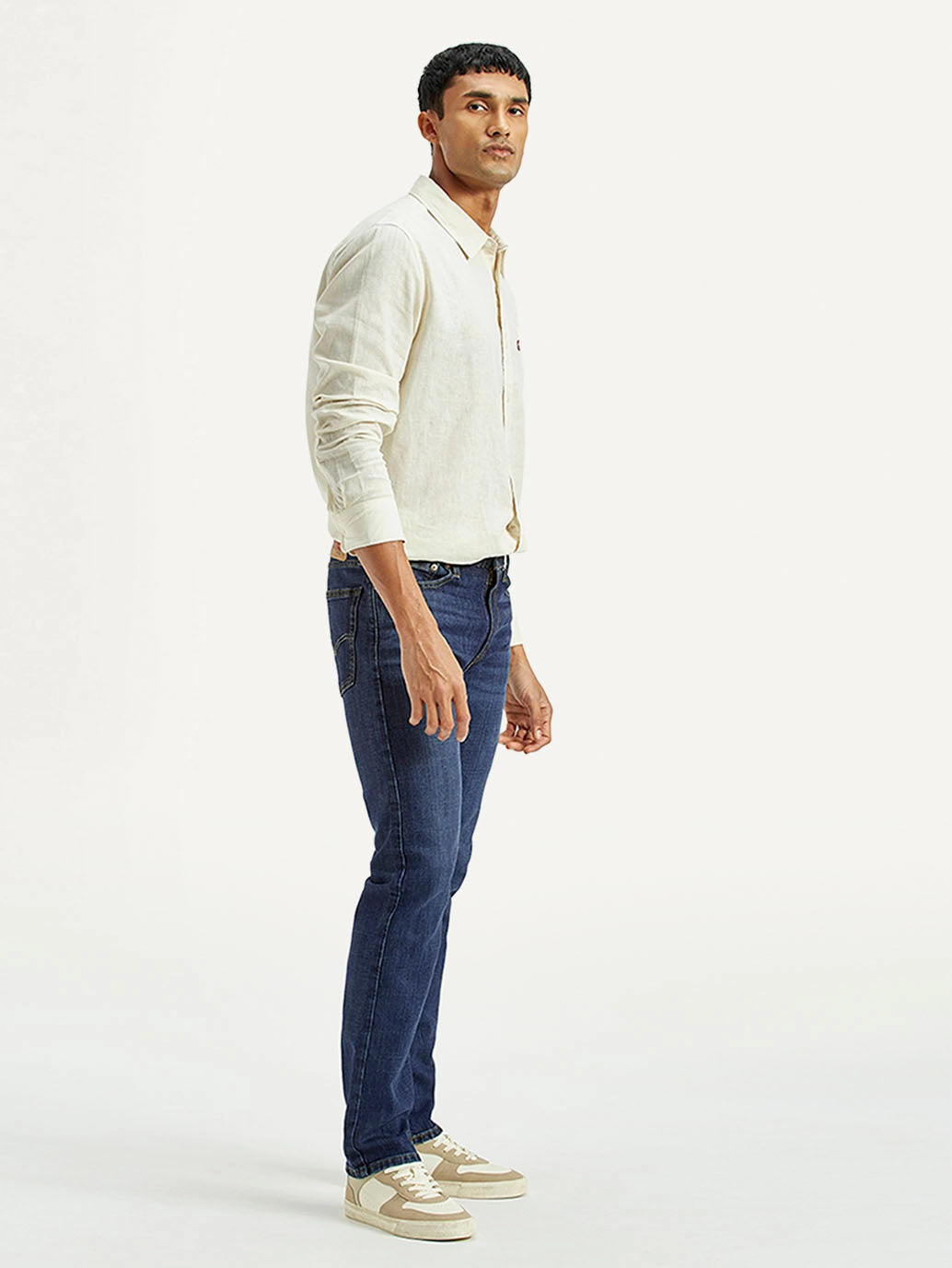 Simple Touch Breathable Minimalist Men's Tinted 513 Med Indigo Slim Straight Fit Mid Rise Jeans