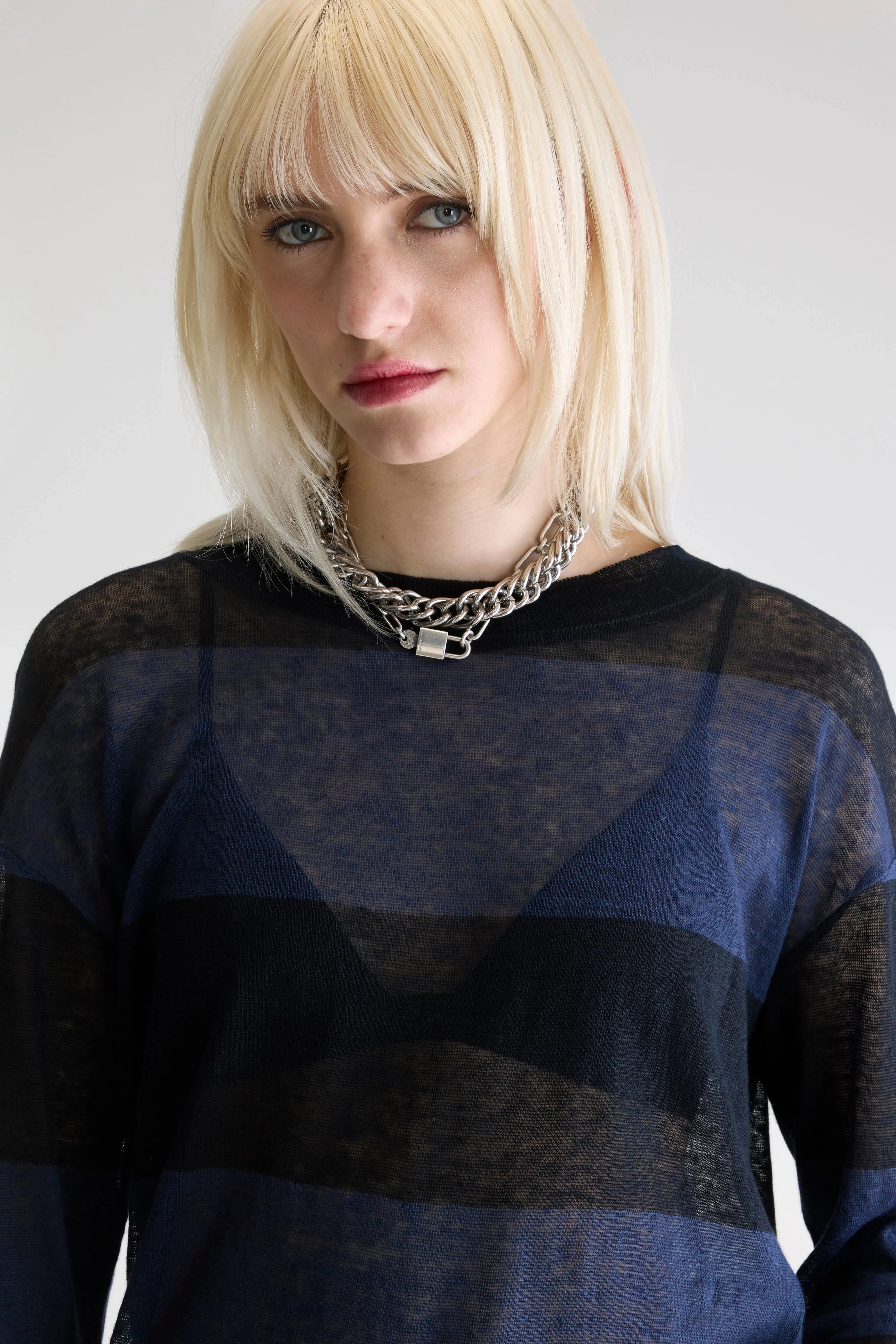 Scoop Neck Shape Hydrophobic Threadwork Senia relaxed t-shirt (252 / W / STRIPE B)