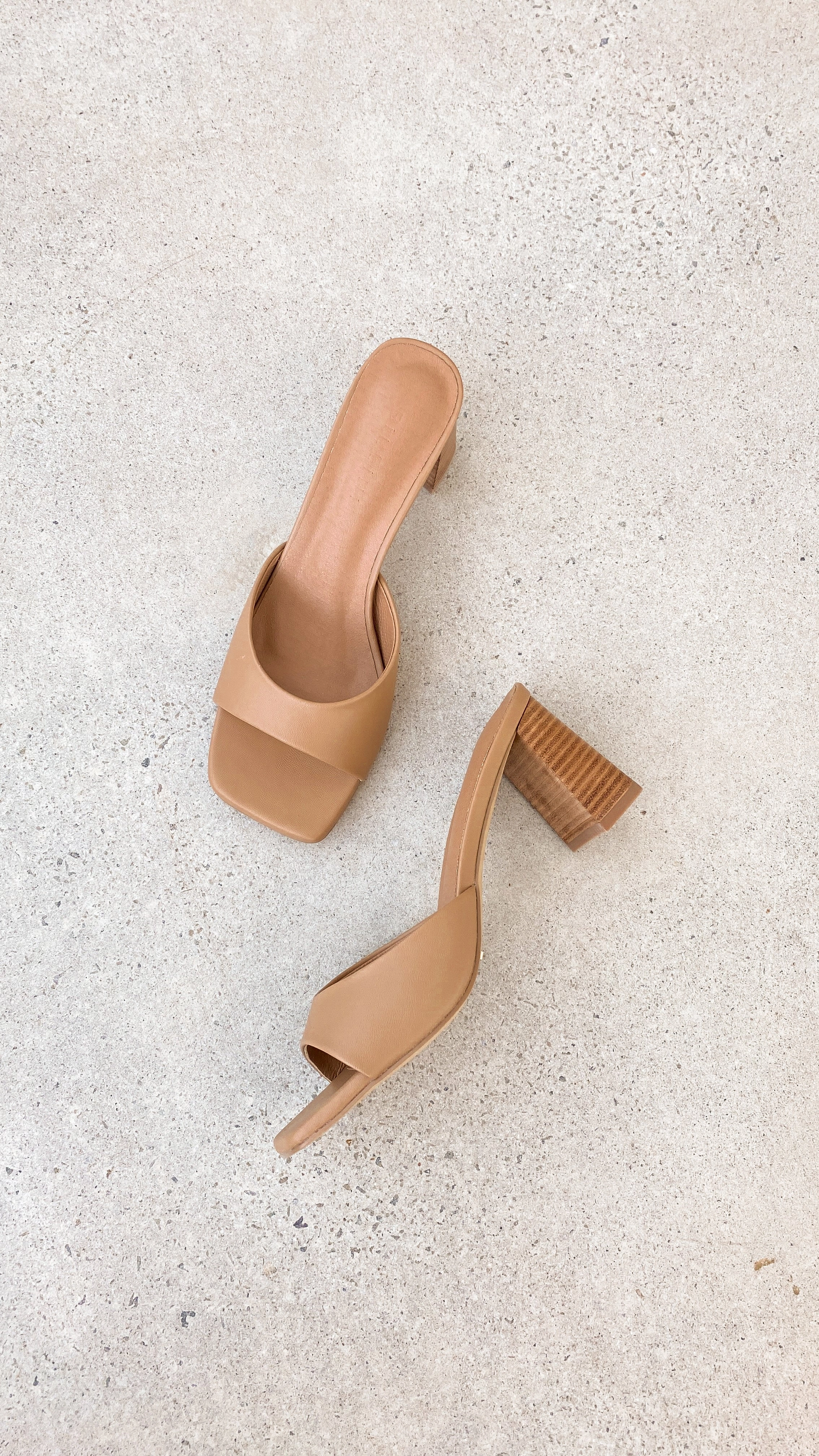 Nattie Heel - Oak Funky Flair