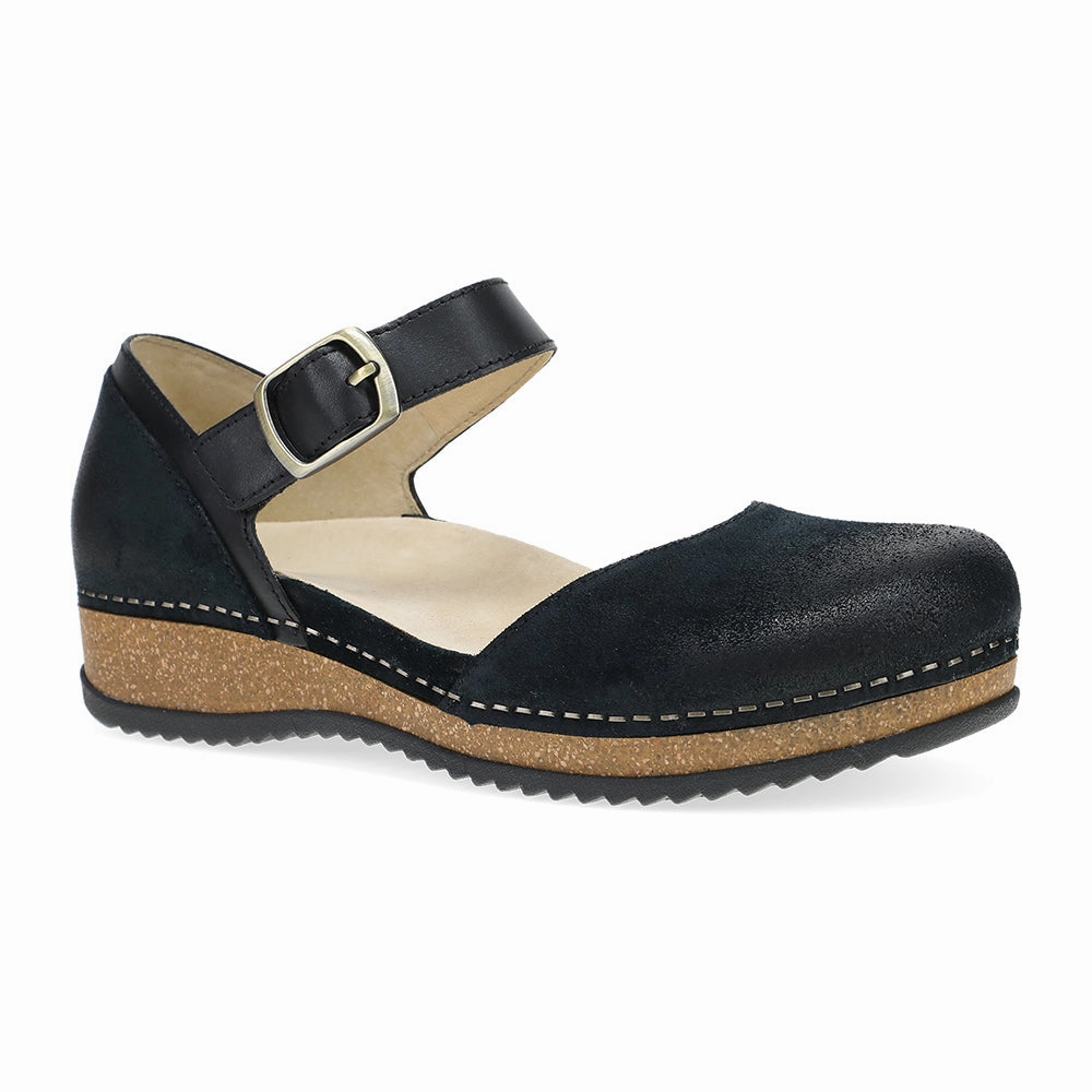 Ultra Grip Tread Design Moisture wicking Mae