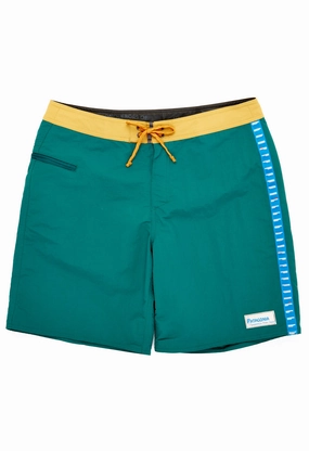 Patagonia Men's Wavefarer Boardshorts - 19 in. - Conifer Green date night look