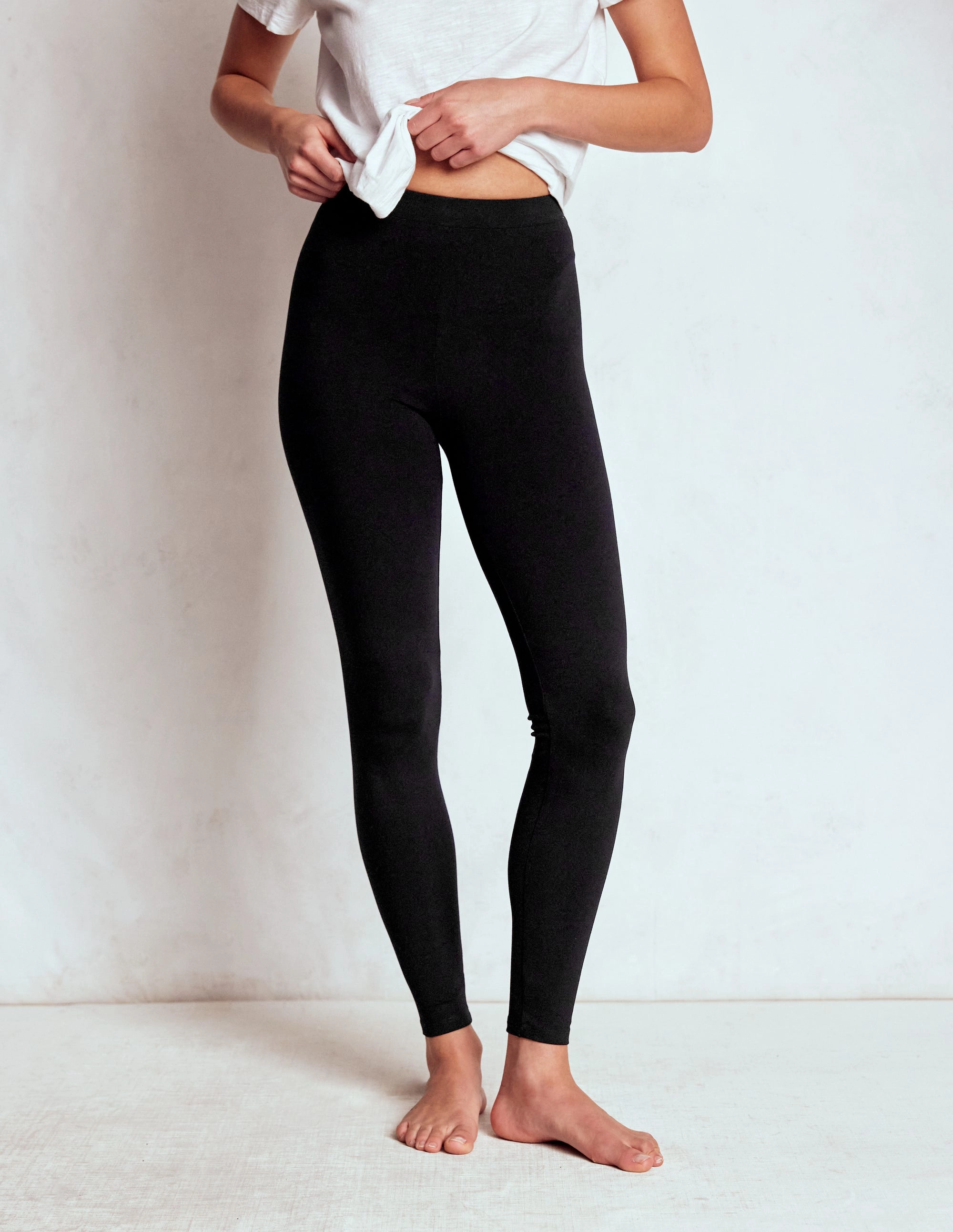 High Rise Jersey Leggings-Black Water Repellent
