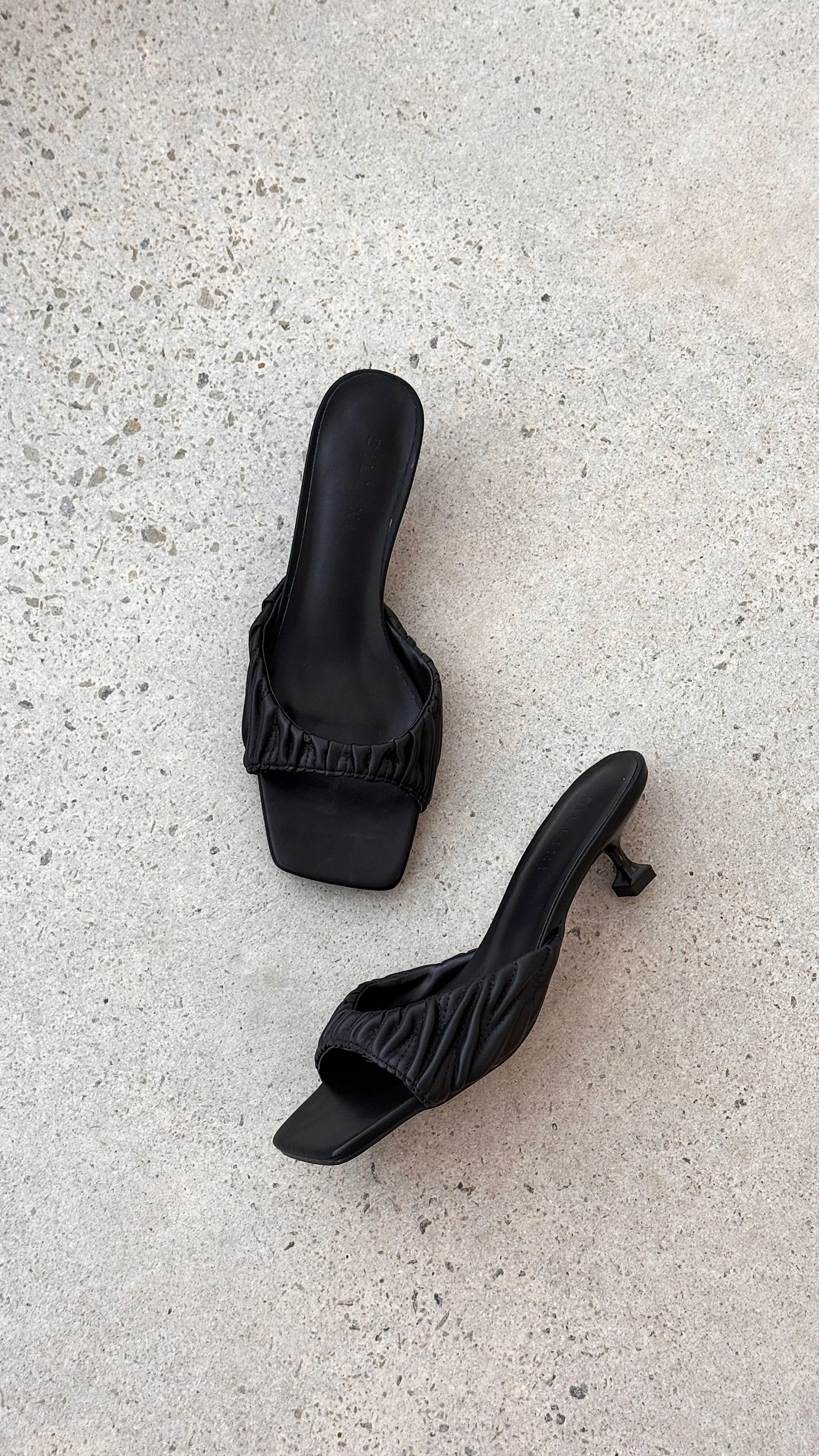 Instant Confidence Pilar Heel - Black