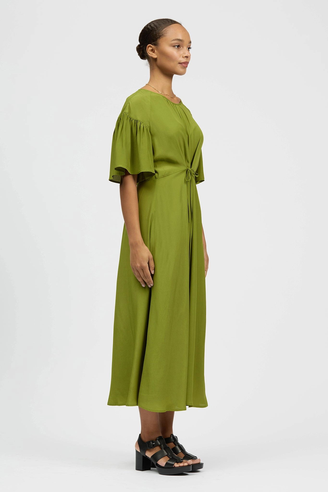 Prazer Dress Olive Simple Bow
