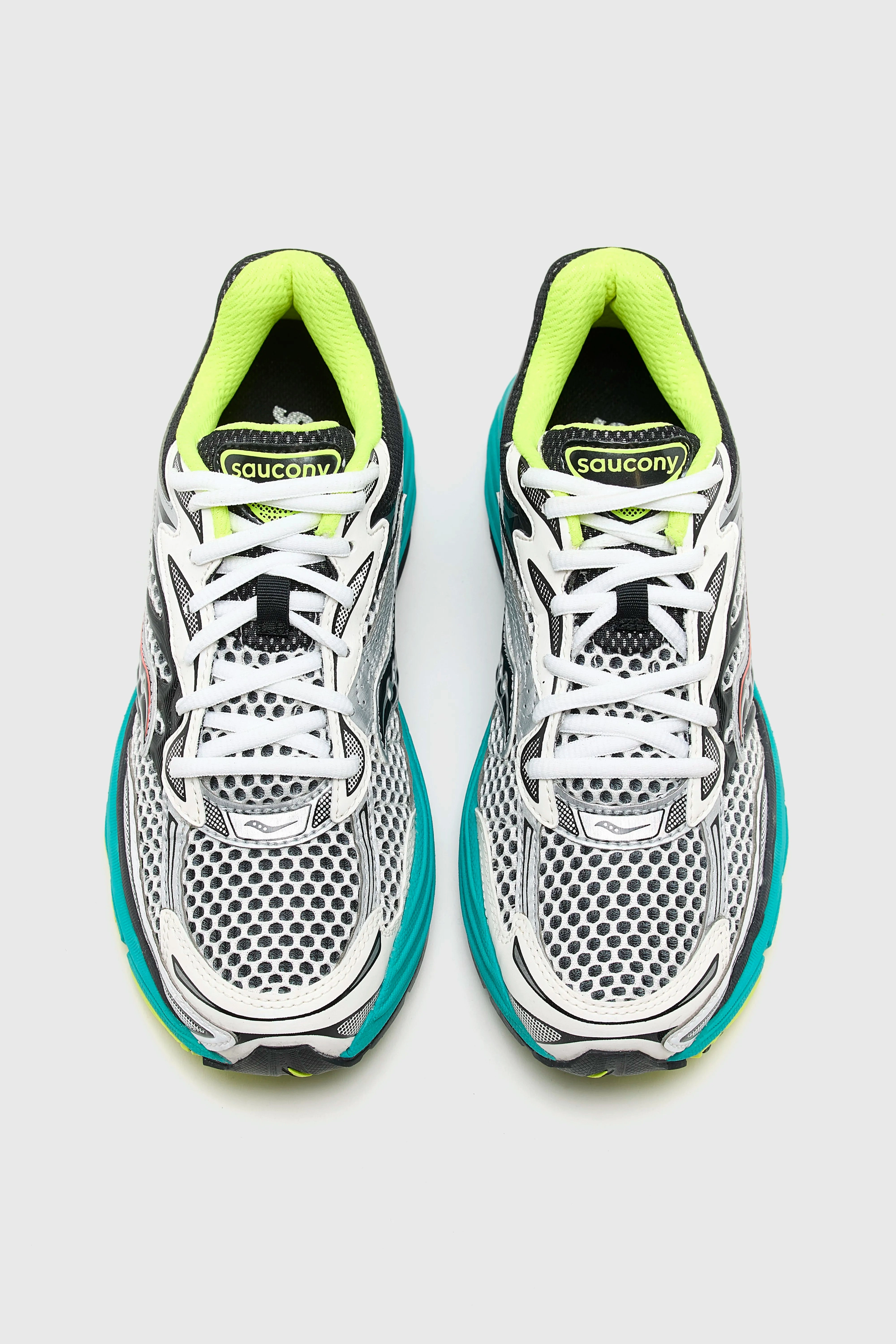 ProGrid Omni 9 for Women  (252 / W / SILVER) Elastic Lace Closure Multi Directional Grip