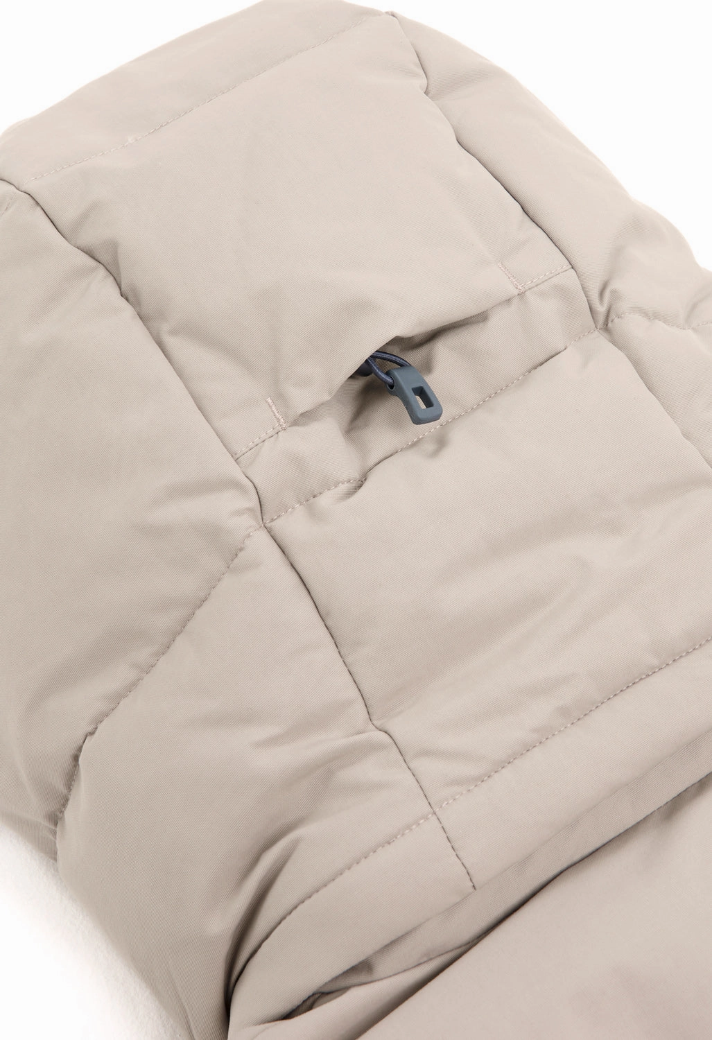 Patagonia Men's Downdrift Jacket - Seabird Grey Impact Absorbing Back Panels Casual Style