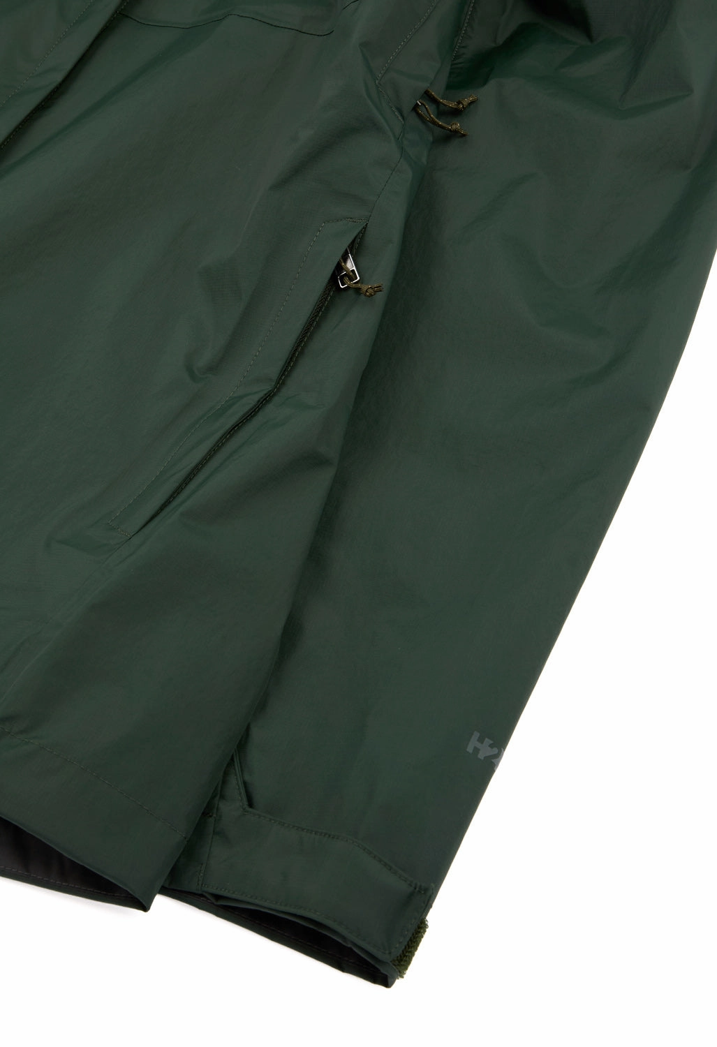Seamless Shoulder Design Patagonia Men's Torrentshell 3L Rain Jacket - Old Growth Green