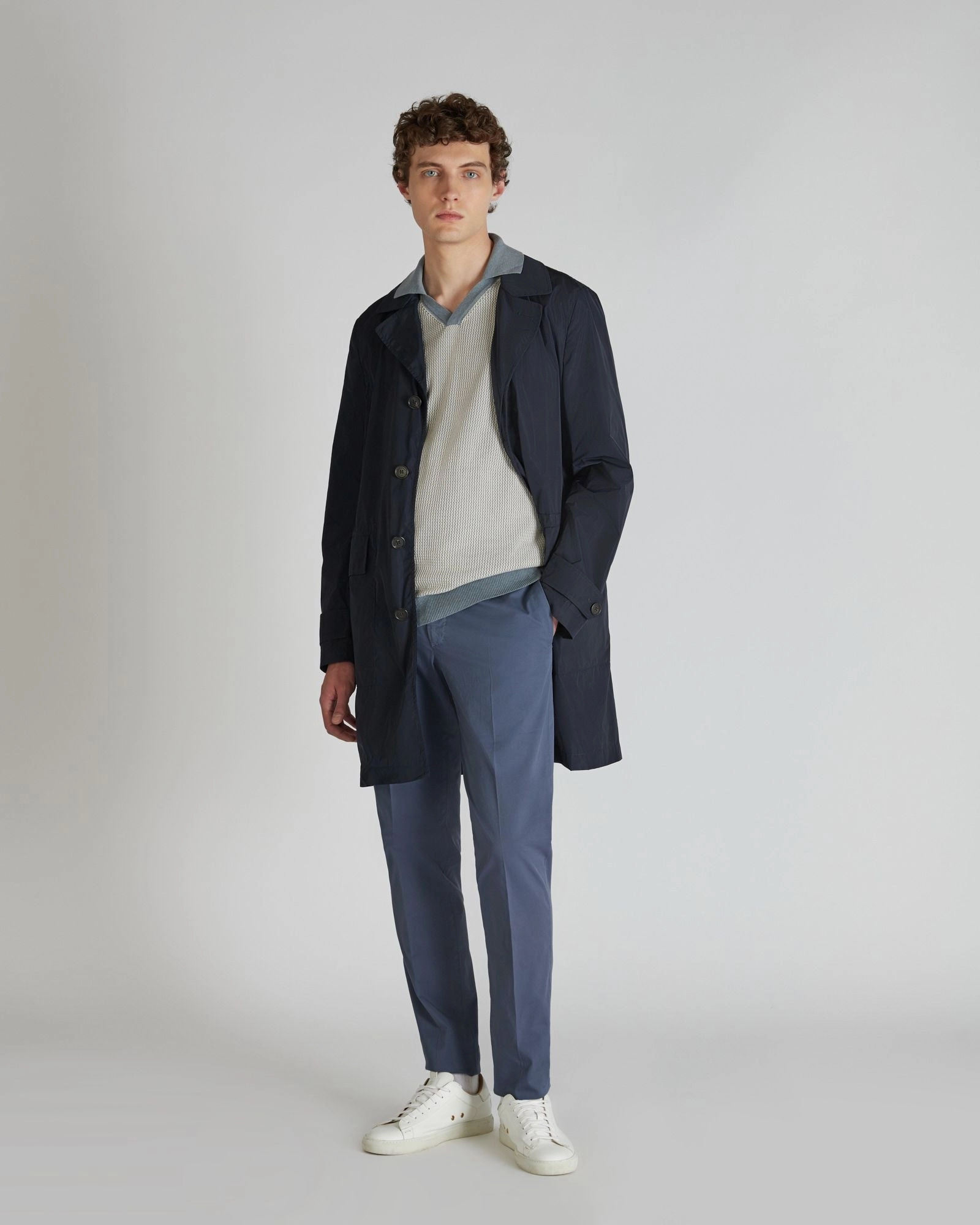 LightweightWeave Low Bulk Slim-fit Royal Batavia trousers