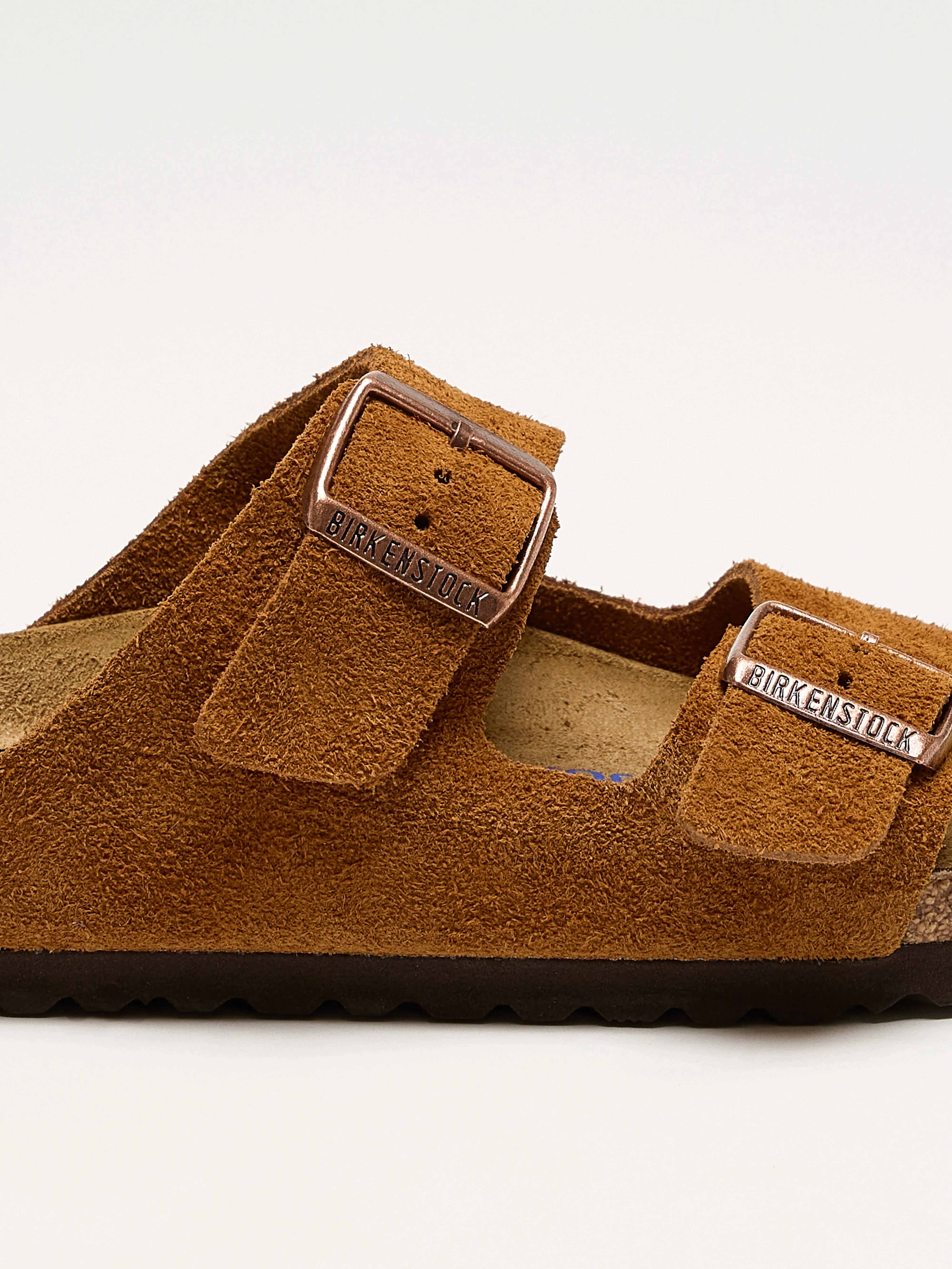 Arizona Soft Footbed for Women (242 / W / LIGHT BROWN) Closed Toe Design