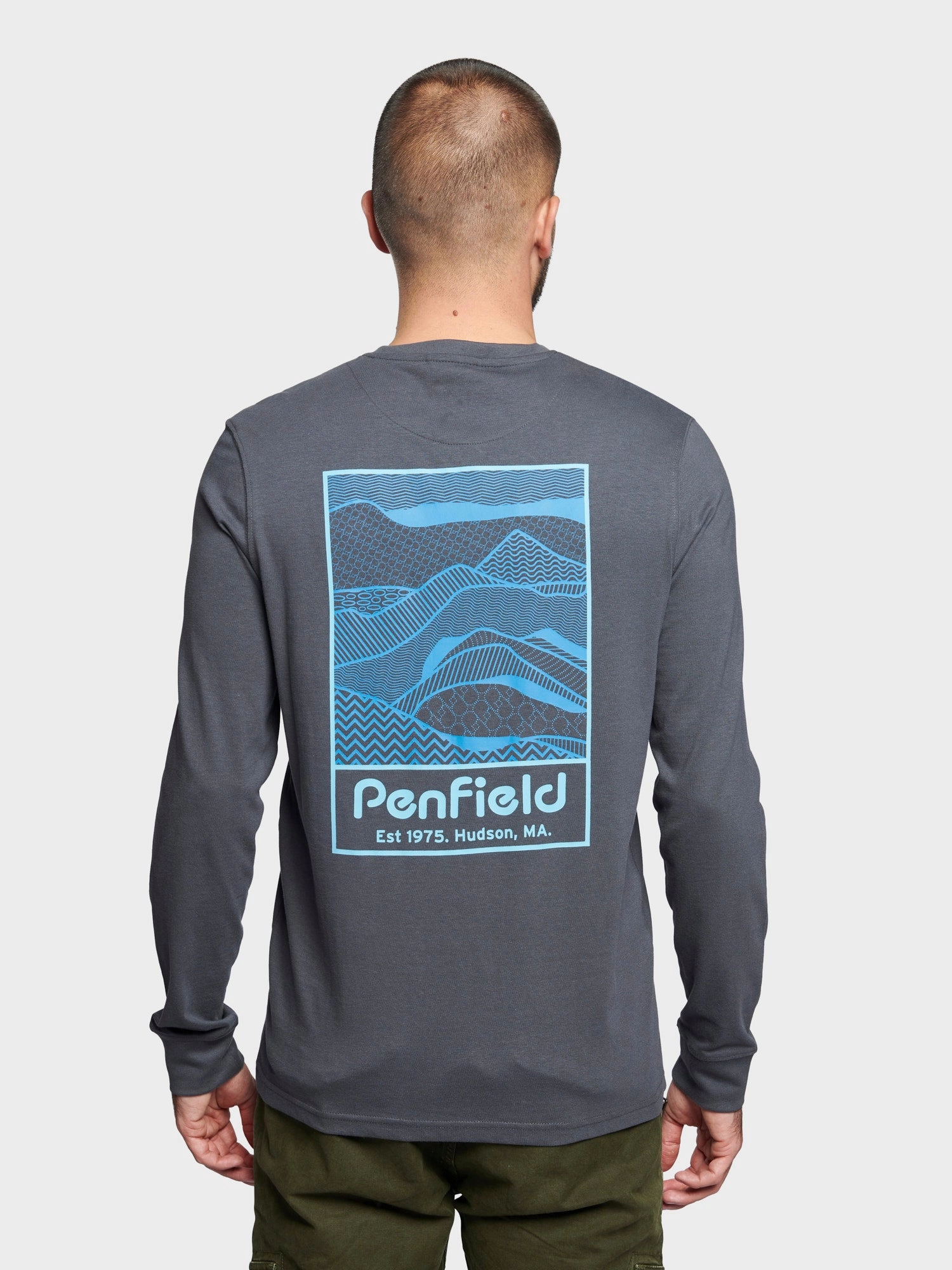 Sketch Mountain Back Graphic Long Sleeve T-Shirt in Ebony Comfy Base