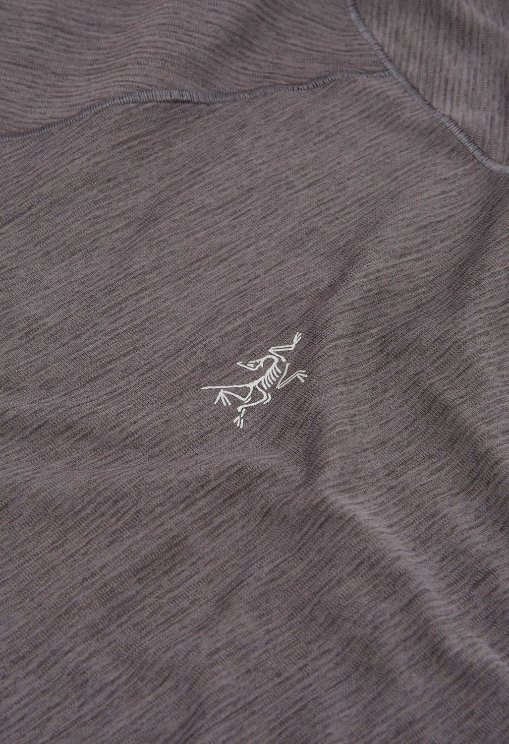 Cool Design Non Restrictive Silhouette Arc'teryx Men's Cormac T-Shirt - Black Heather