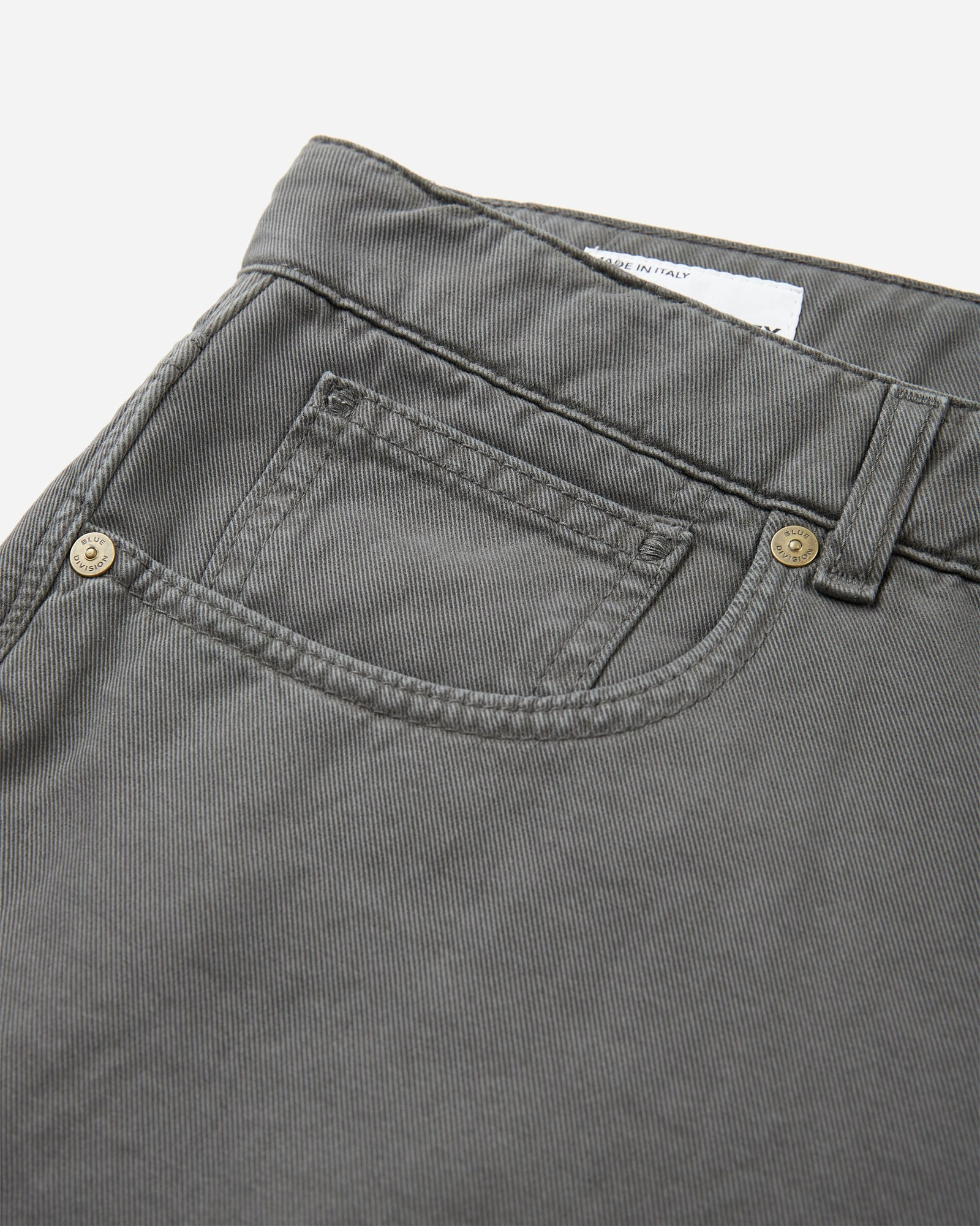 Slim-fit five-pocket trousers in cotton and cashmere Light wash FlexibleKneePanels
