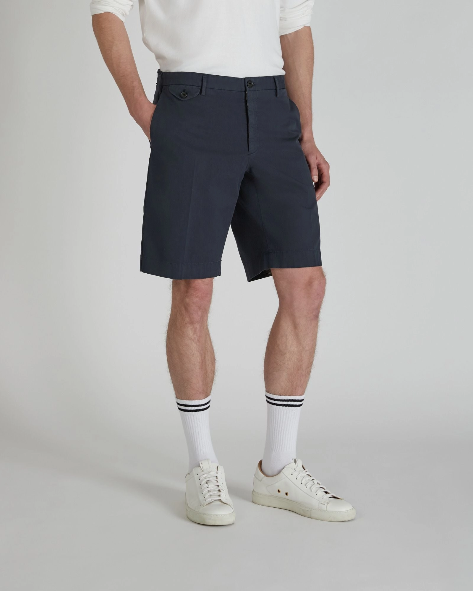 Walk Friendly Slim-fit Royal Batavia Bermuda shorts