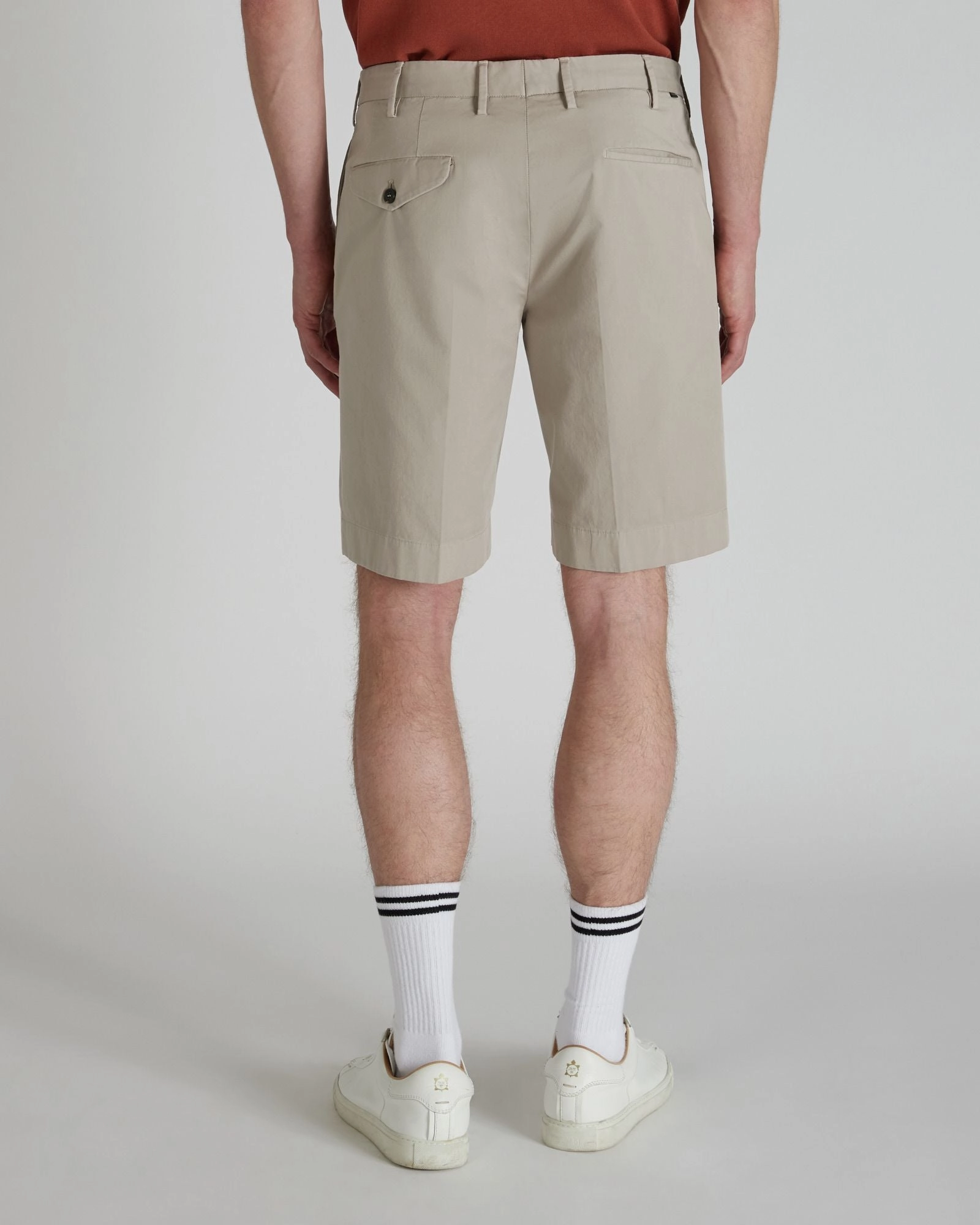 Slim-fit Royal Batavia Bermuda shorts Essential Layer Fashionable Look