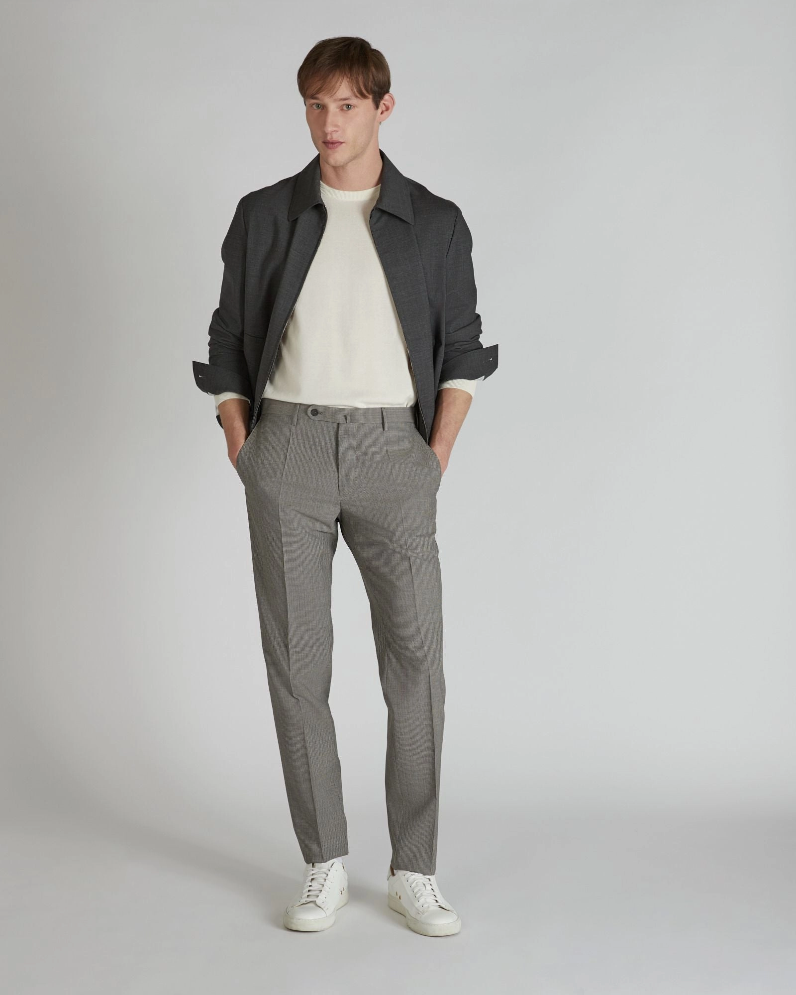 Slim-fit wool fabric trousers tailored look Comfy Movement