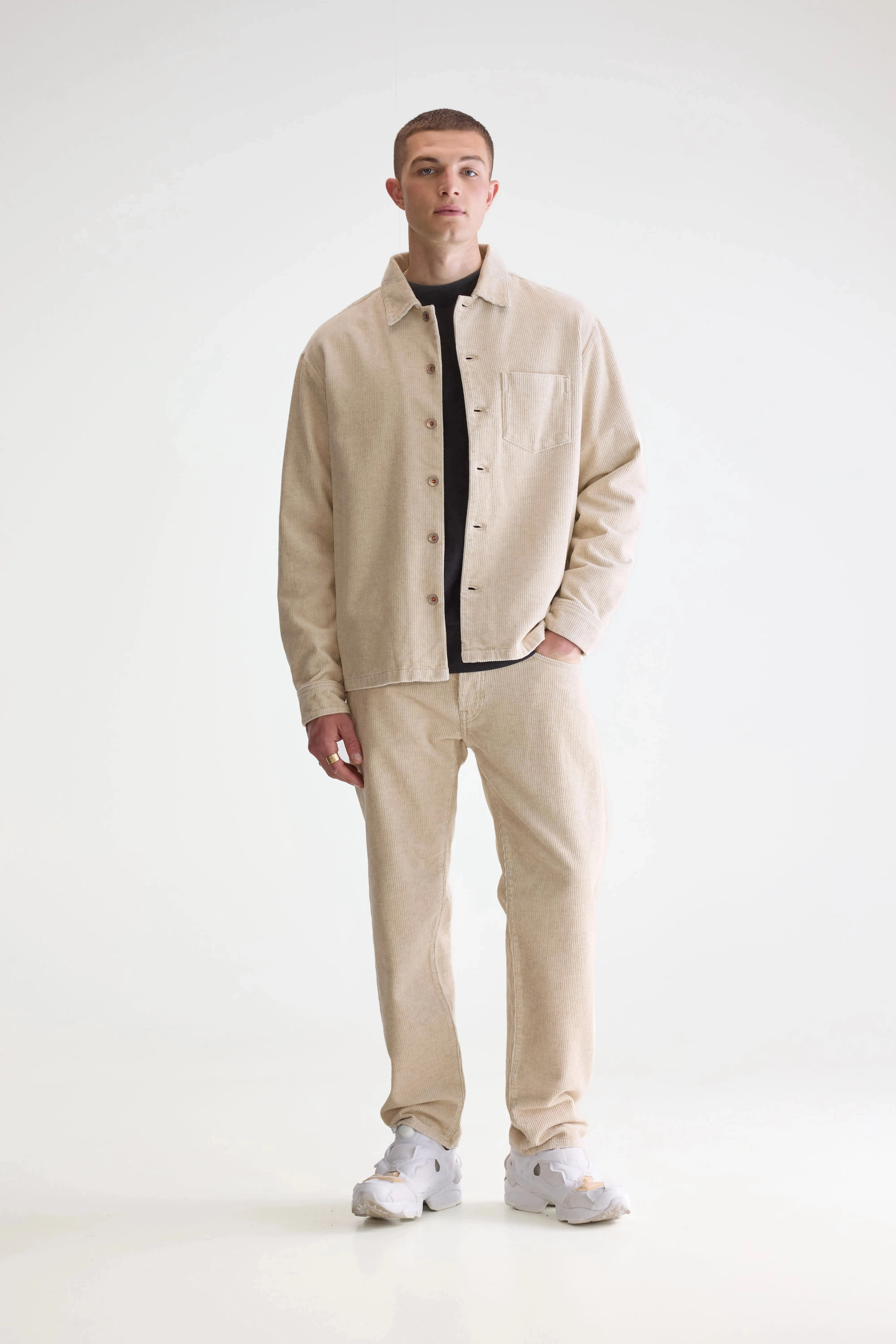 Weatherproof Seams Goney corduroy overshirt (252 / M / CALCAIRE)