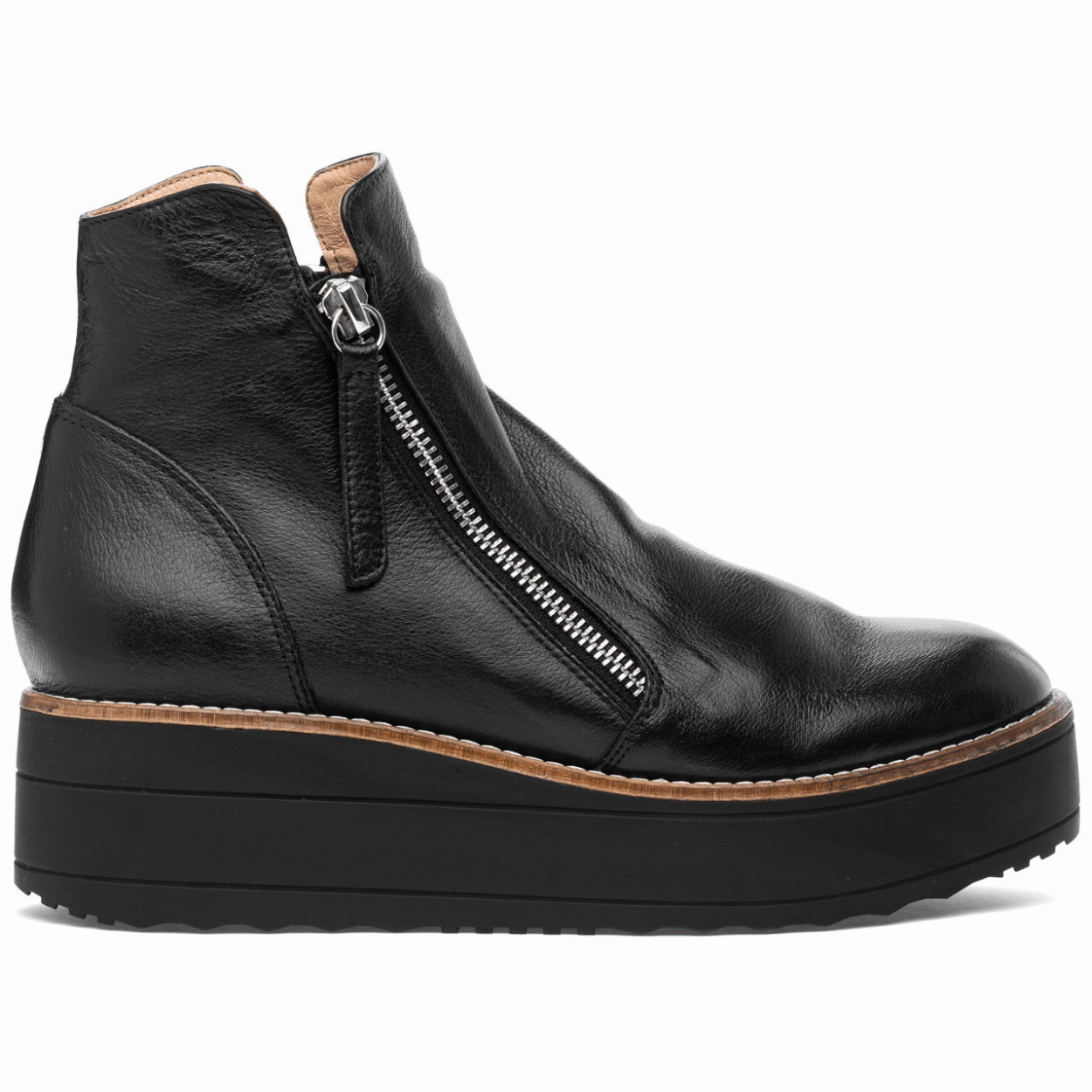 Nene Vintage Style Breathable Uppers