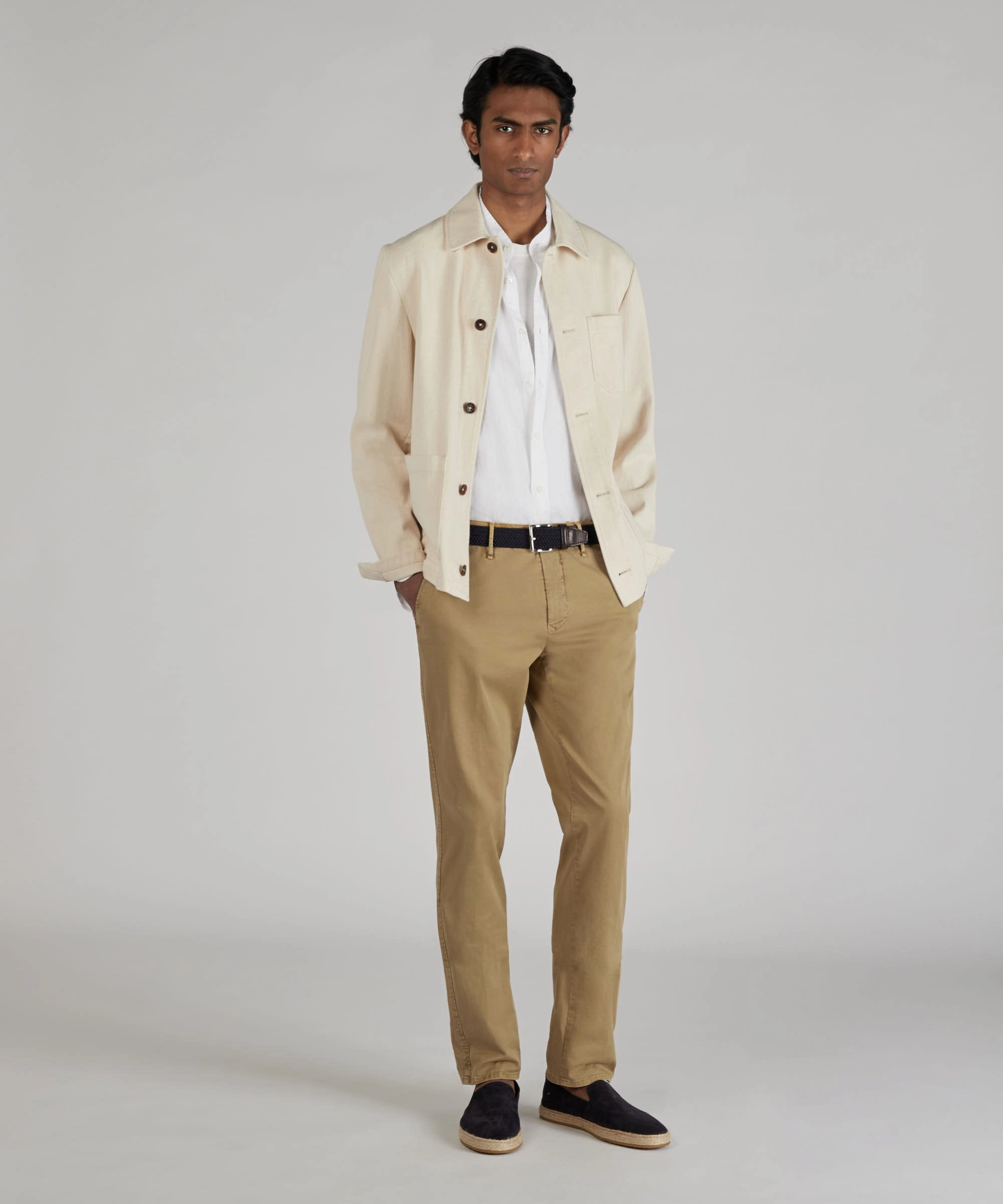 Modular Pocket System Breathable activewear Slim-fit certified stretch gabardine trousers