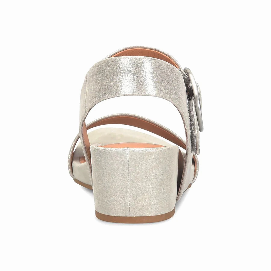 Women's Vaya Wander Wear Airflow Ventilation