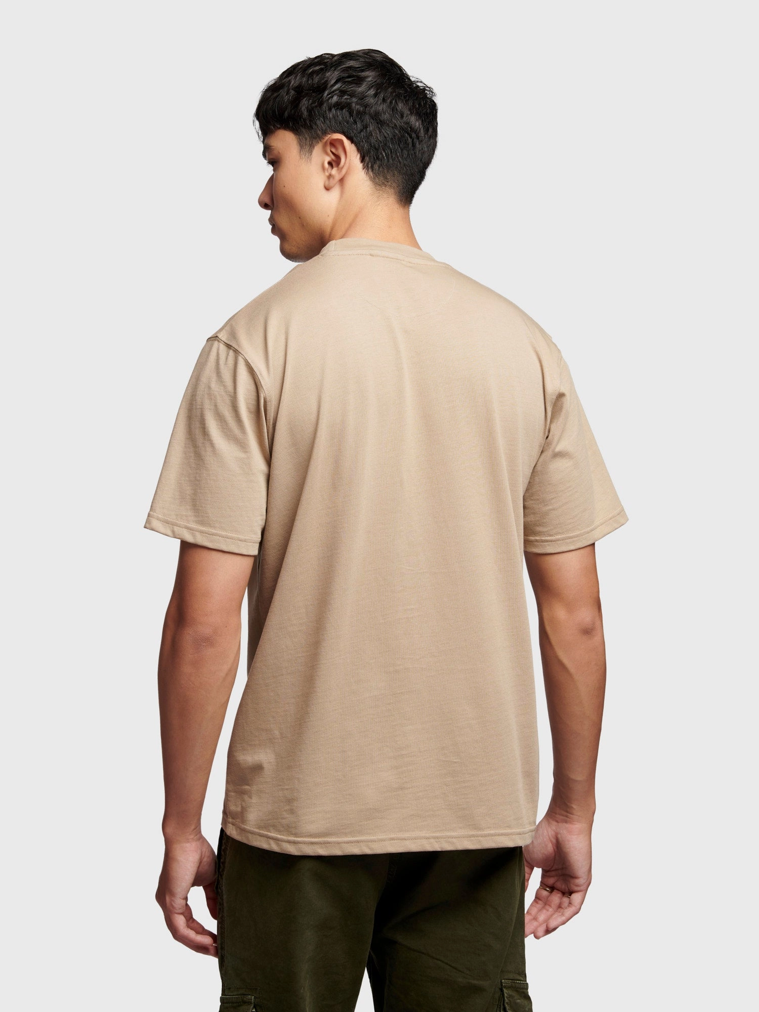 Penfield Mens Circle Mountain T-Shirt in Chinchilla PreShrunkCotton Spring Freshness