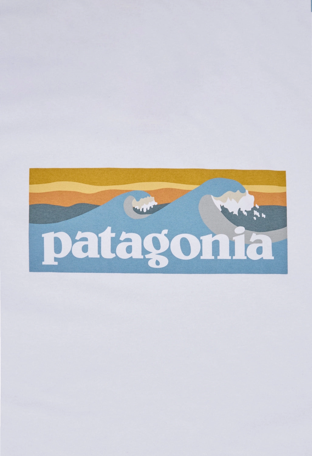 Patagonia Men's Boardshort Logo Pocket Responsibili-Tee - White Luxury clothing