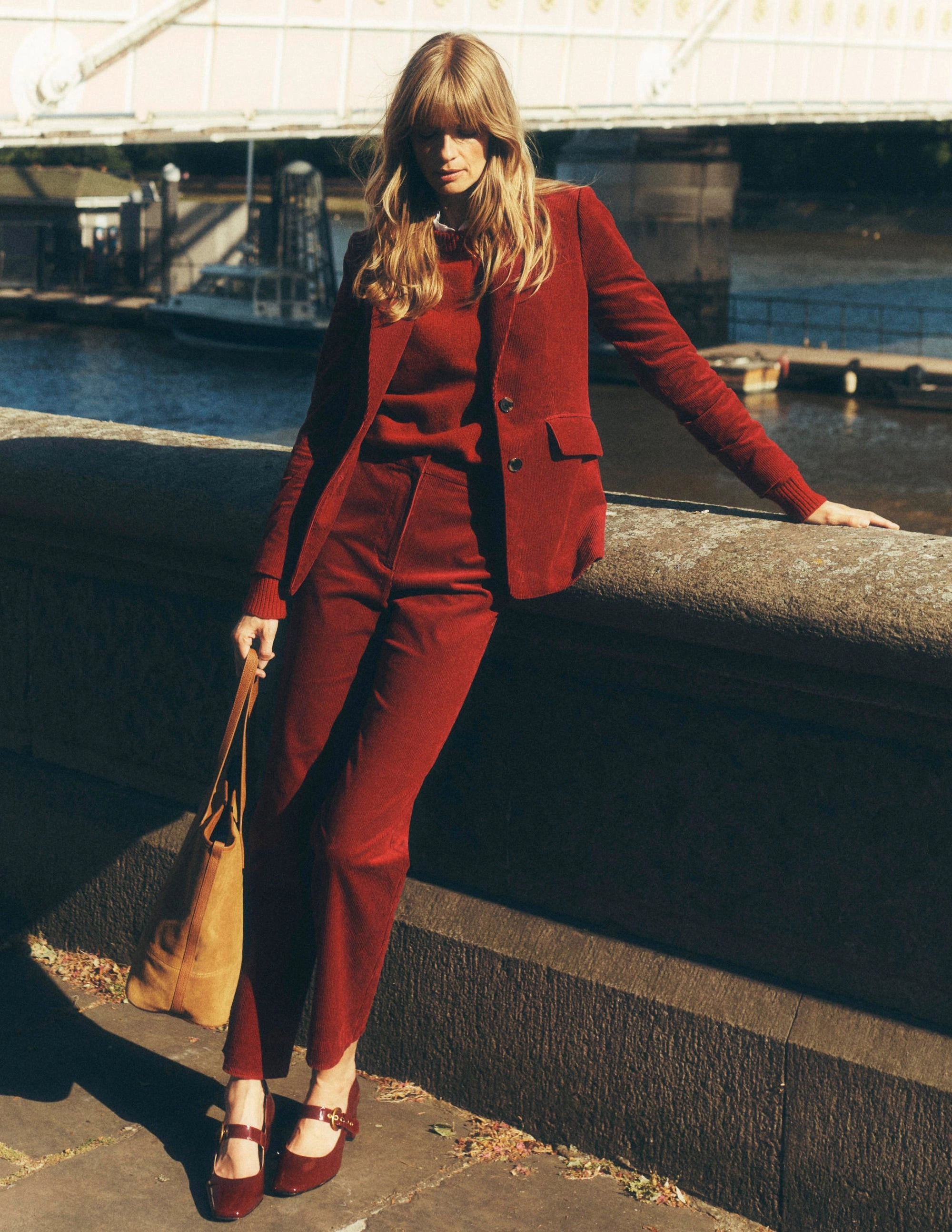 LightweightConstruction Stylish Wear Canonbury Cord Trousers-Burgundy Red