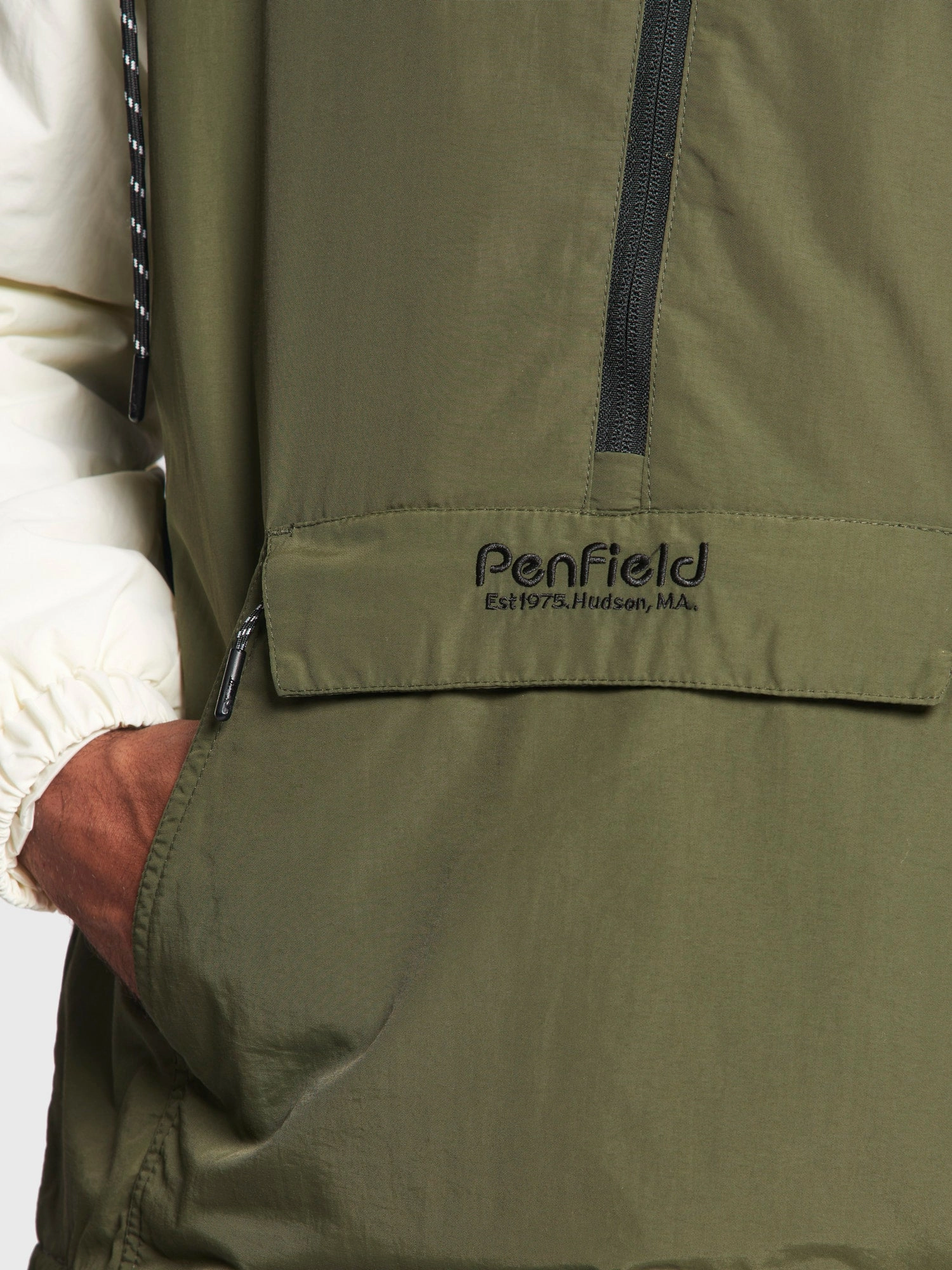 EcoFriendlyInsulation Hudson Script Windbreaker Jacket in Forest Night