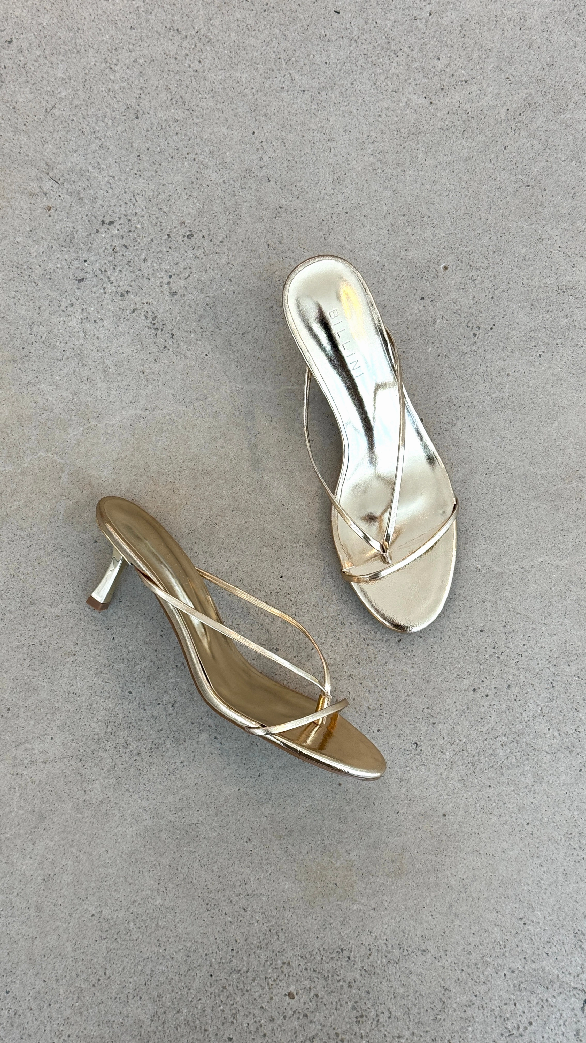Sharp Silhouette Mom Chic Gillie Heel - Gold Metallic