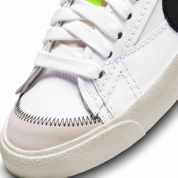 BLAZER LOW '77 JUMBO *FINAL SALE Durable tread Extended Heel Counter