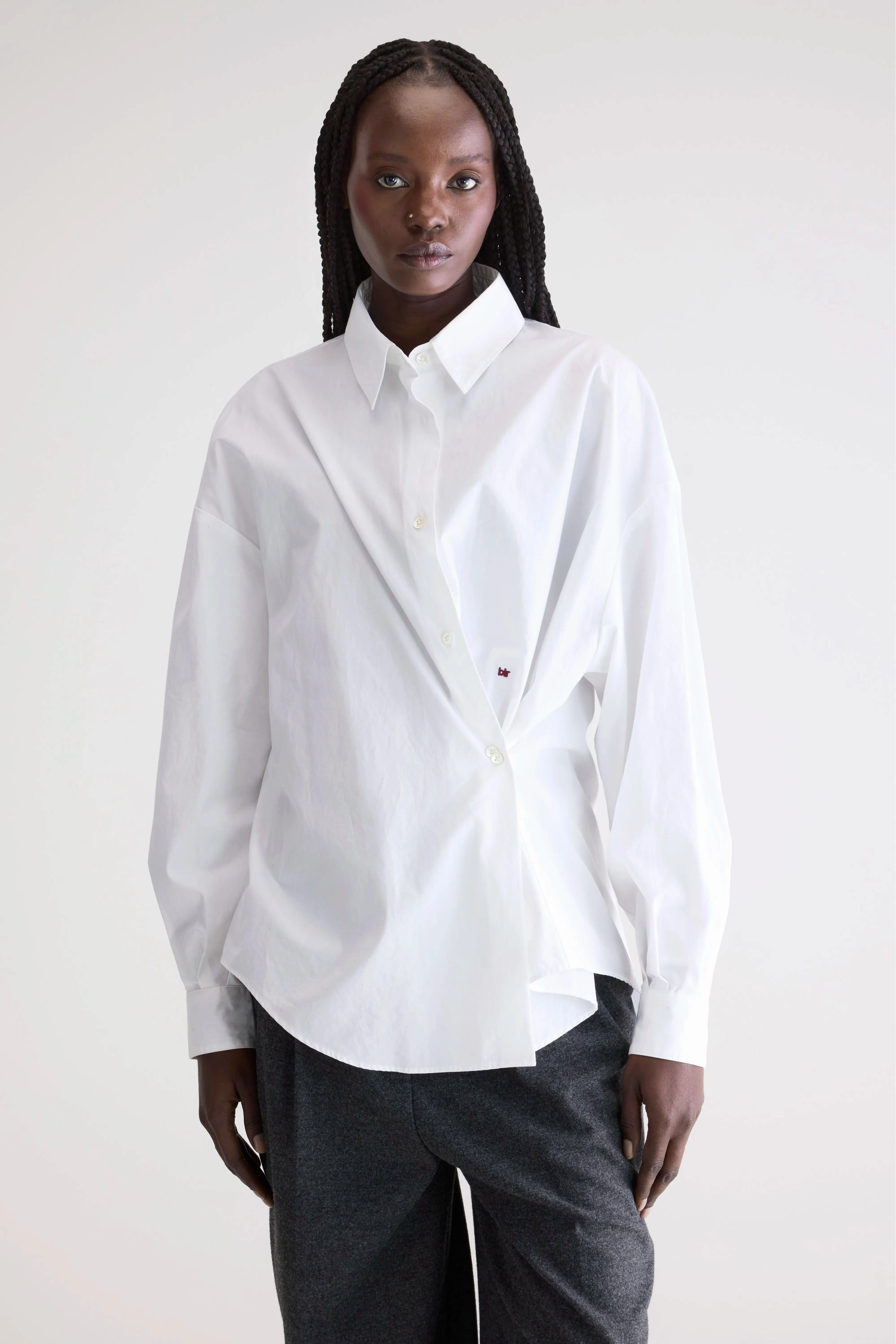 Gillian shirt (252 / W / WHITE) Sporty Style