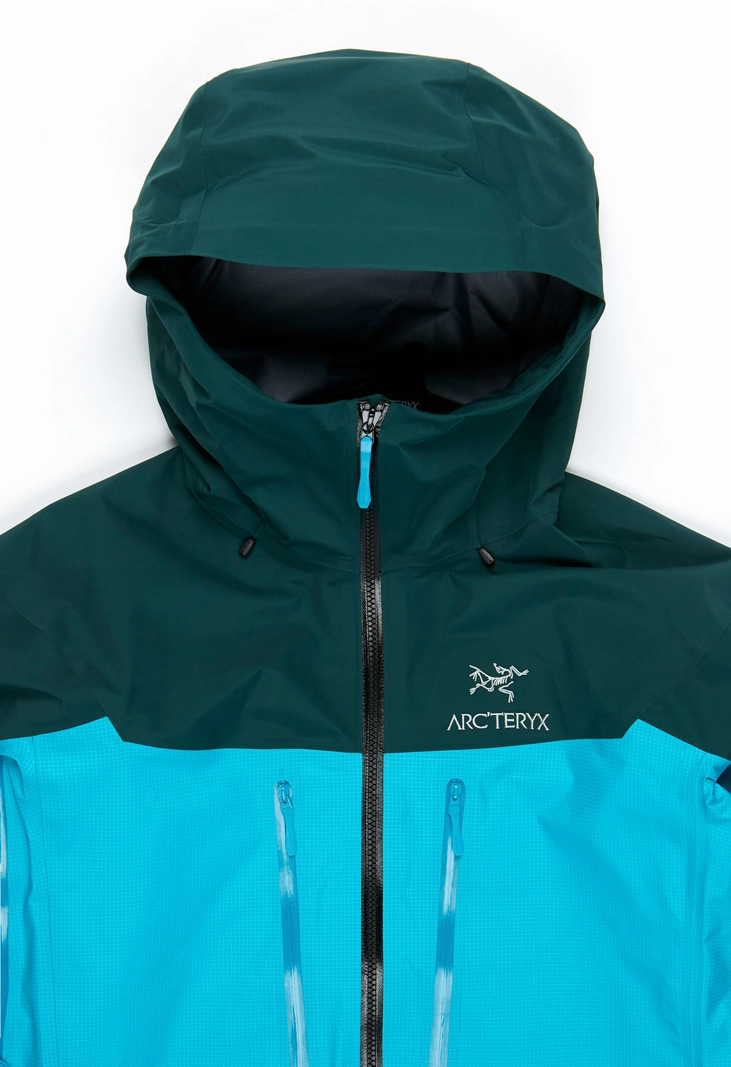 Arc'teryx Men's Alpha GORE-TEX Pro Jacket - Blue Tetra/Pytheas Green Material Relaxed Fit Silhouette