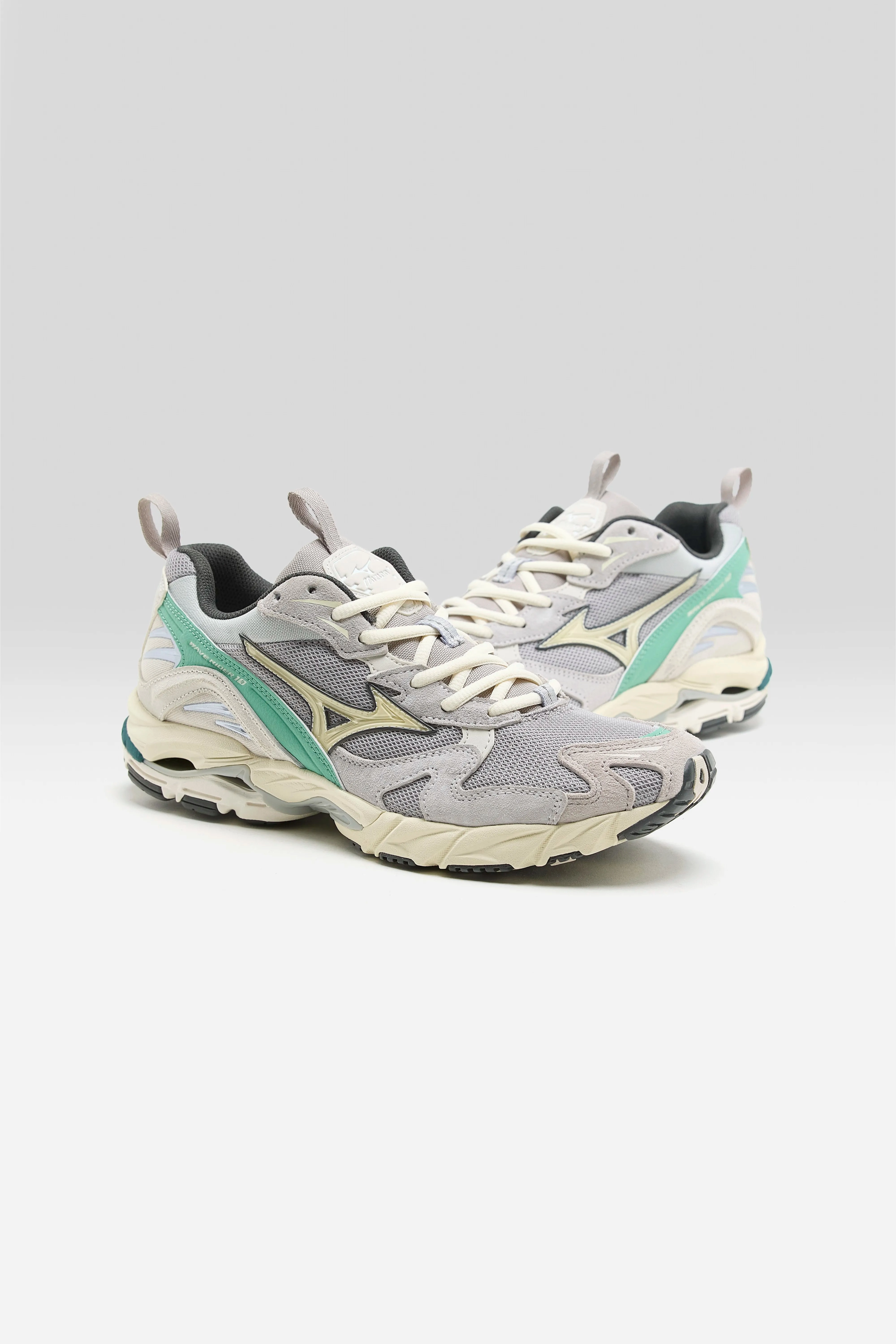 Wave Rider 10 Premium for Women  (252 / W / GREEN) MemoryFoamInsole Durable Outsole